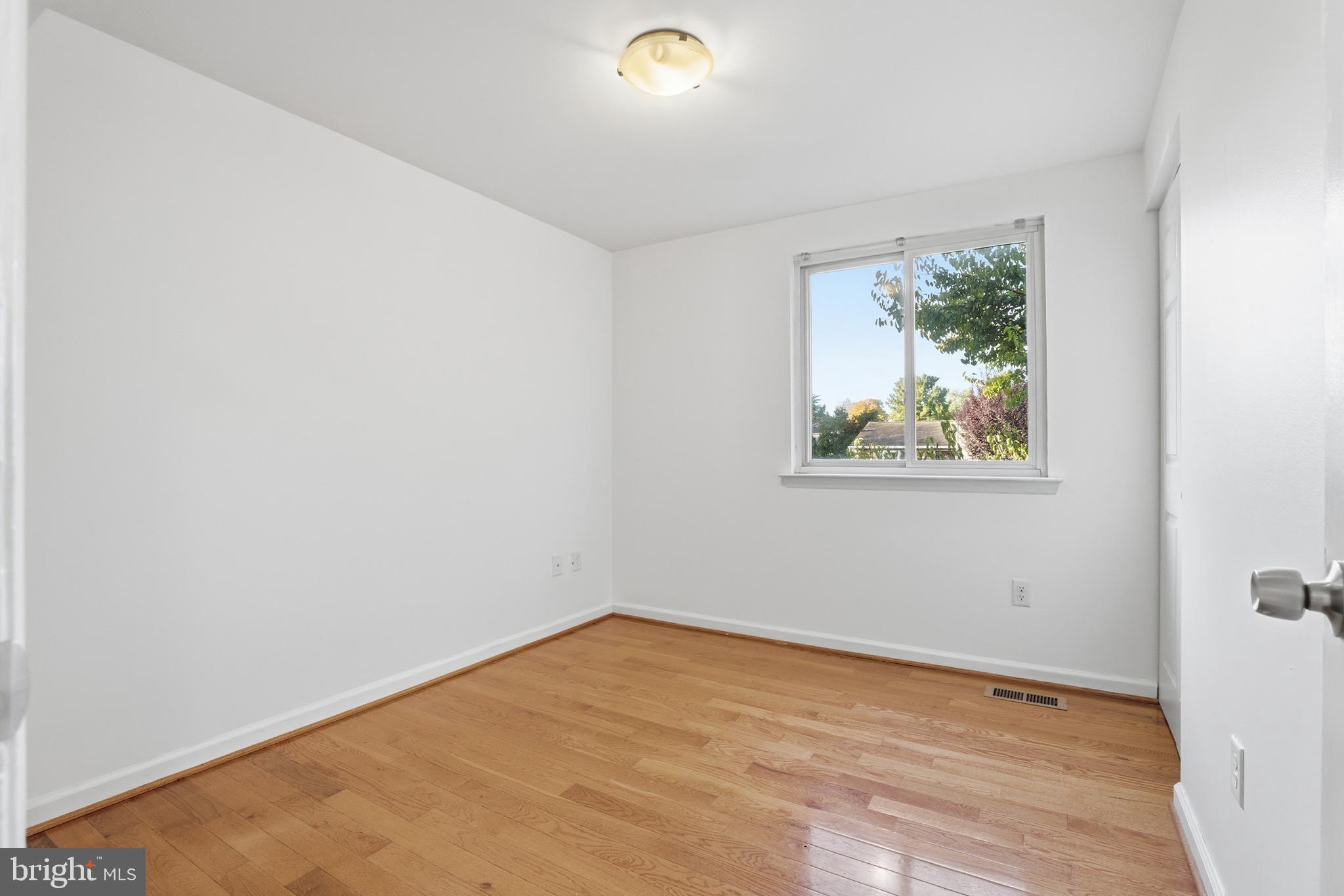 AMBER MEADOWS - Residential