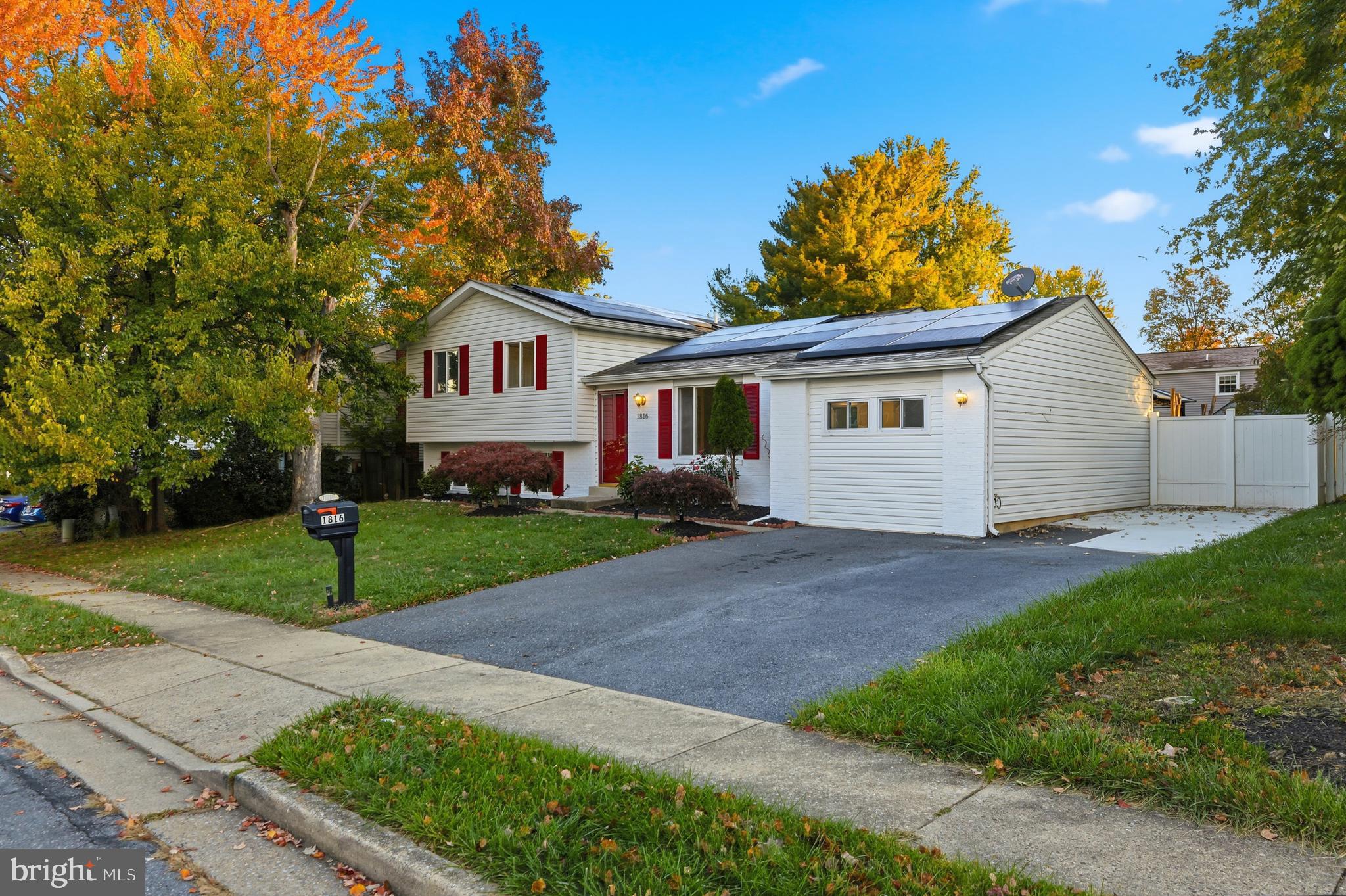 AMBER MEADOWS - Residential