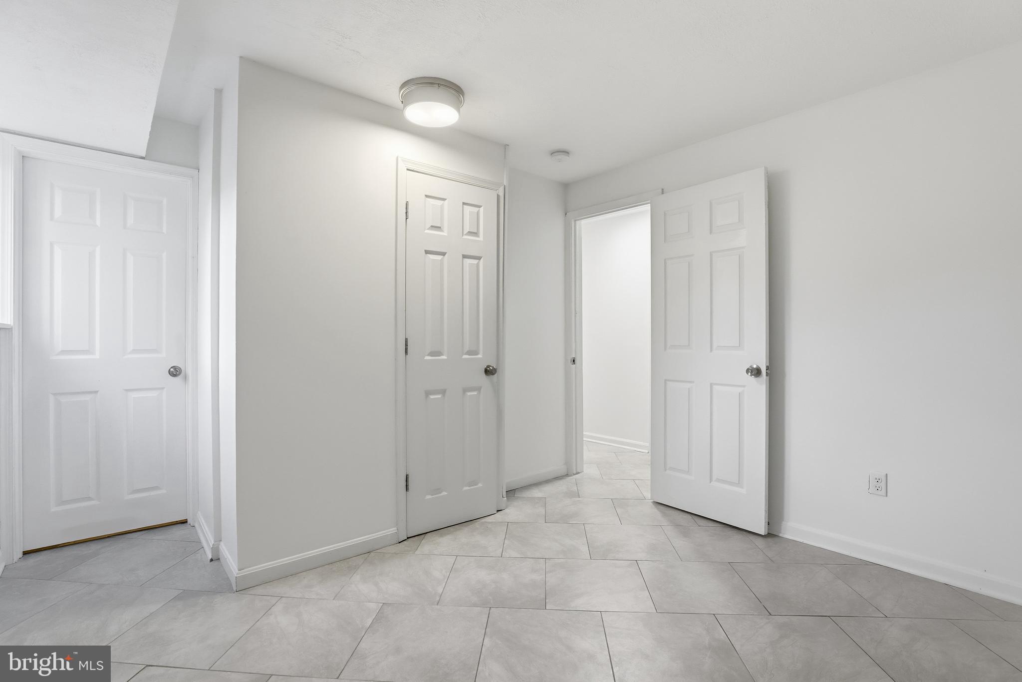 AMBER MEADOWS - Residential