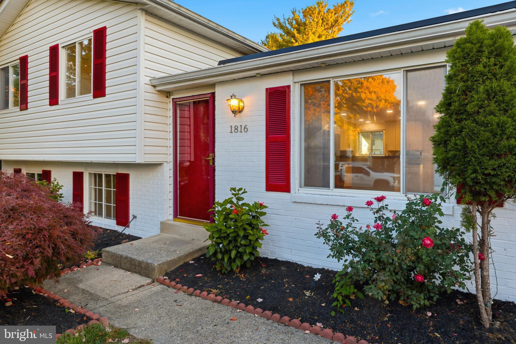 AMBER MEADOWS - Residential