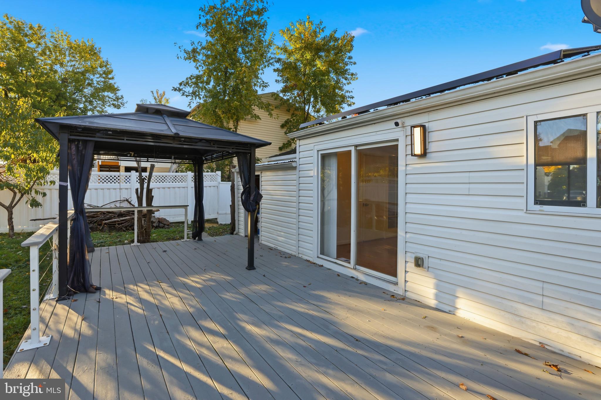 AMBER MEADOWS - Residential