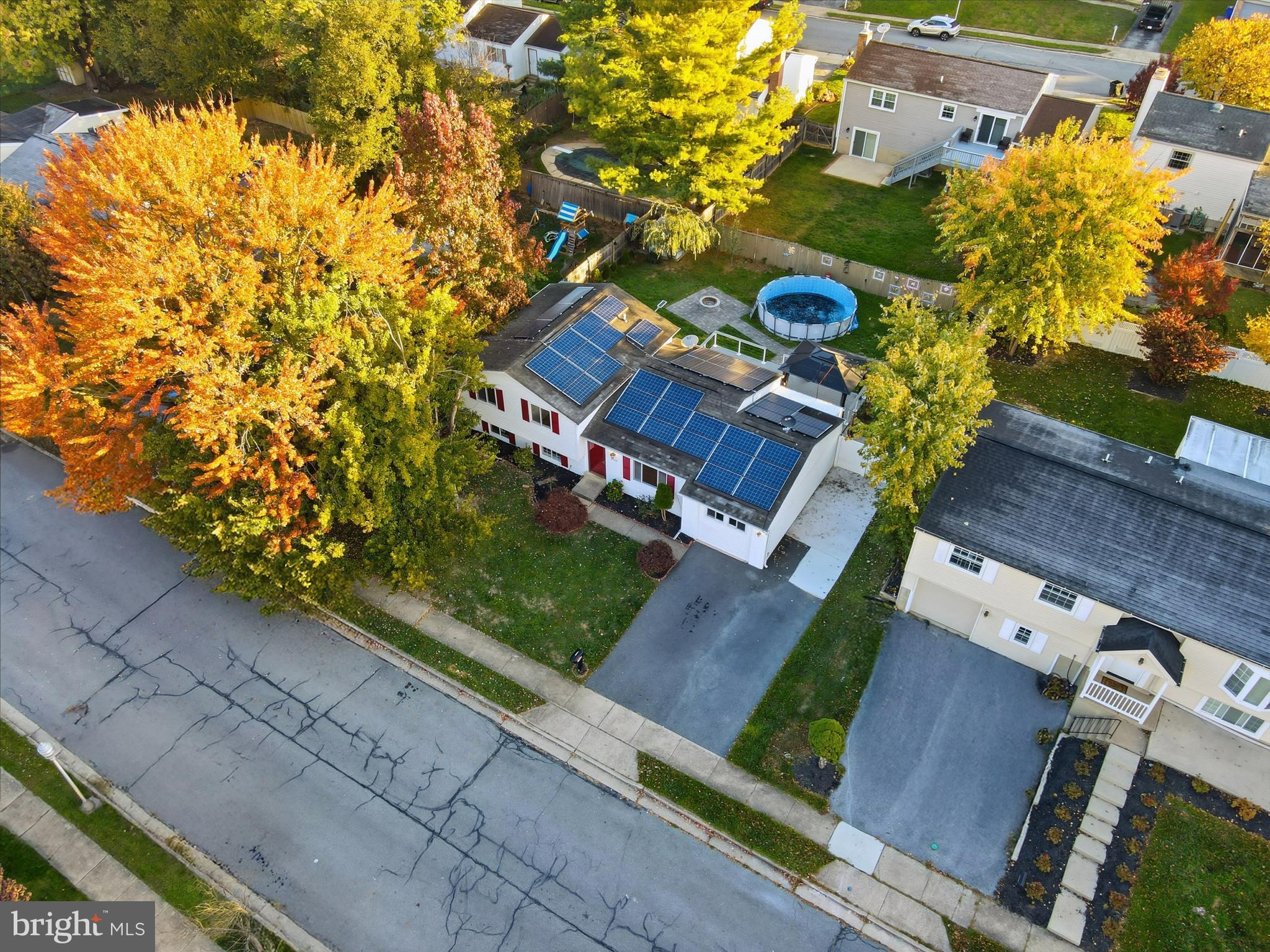 AMBER MEADOWS - Residential