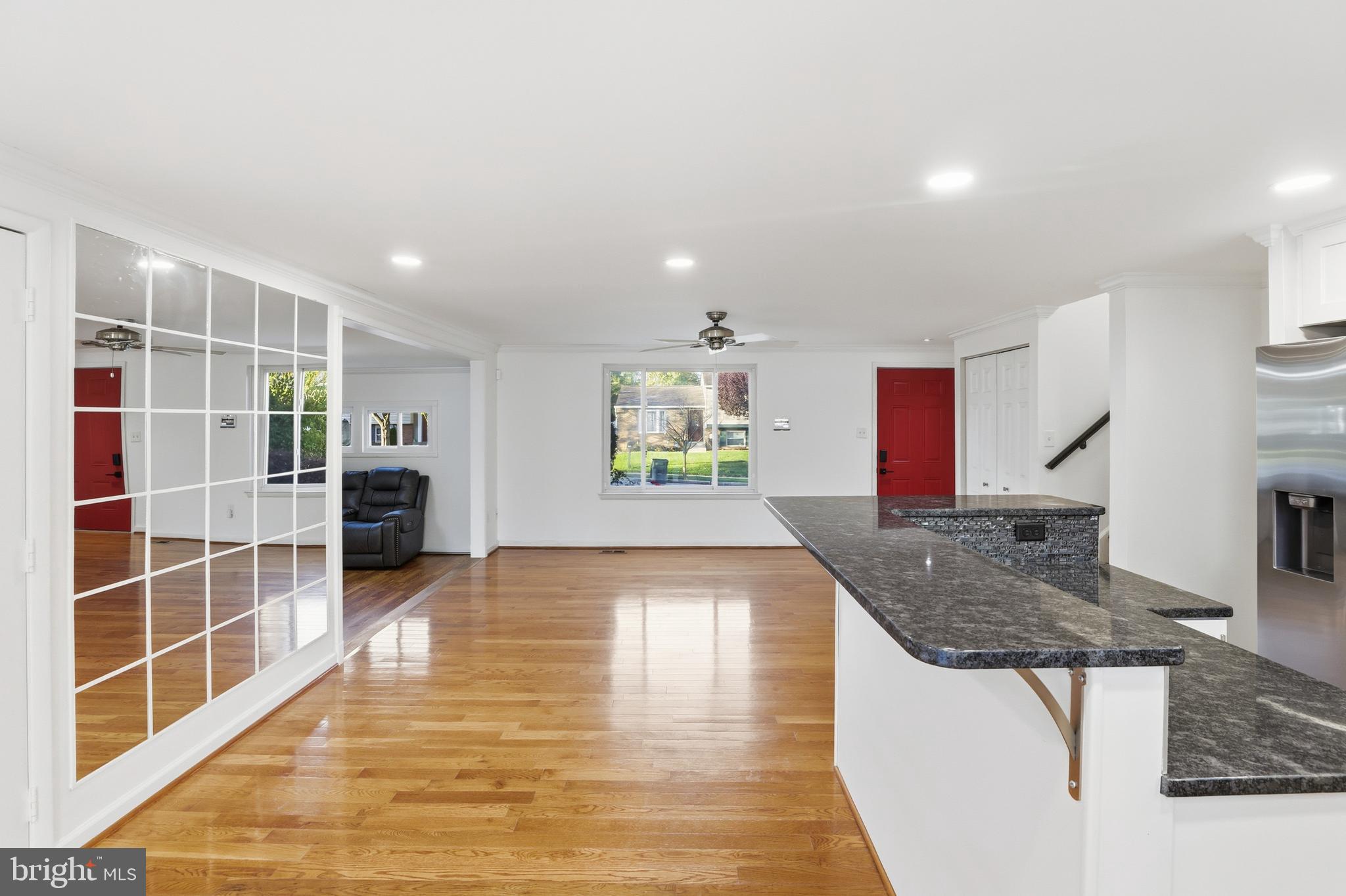 AMBER MEADOWS - Residential