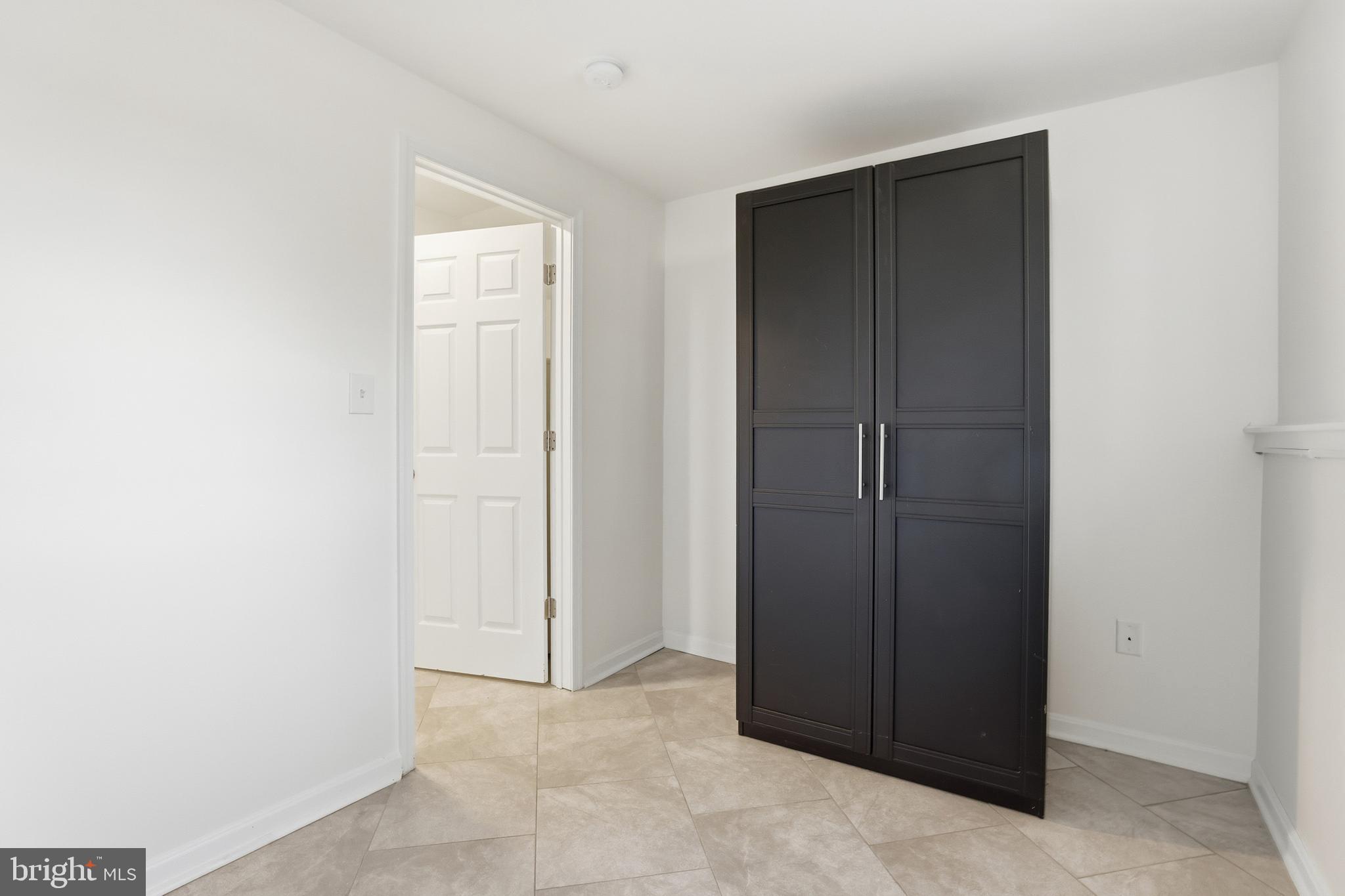 AMBER MEADOWS - Residential