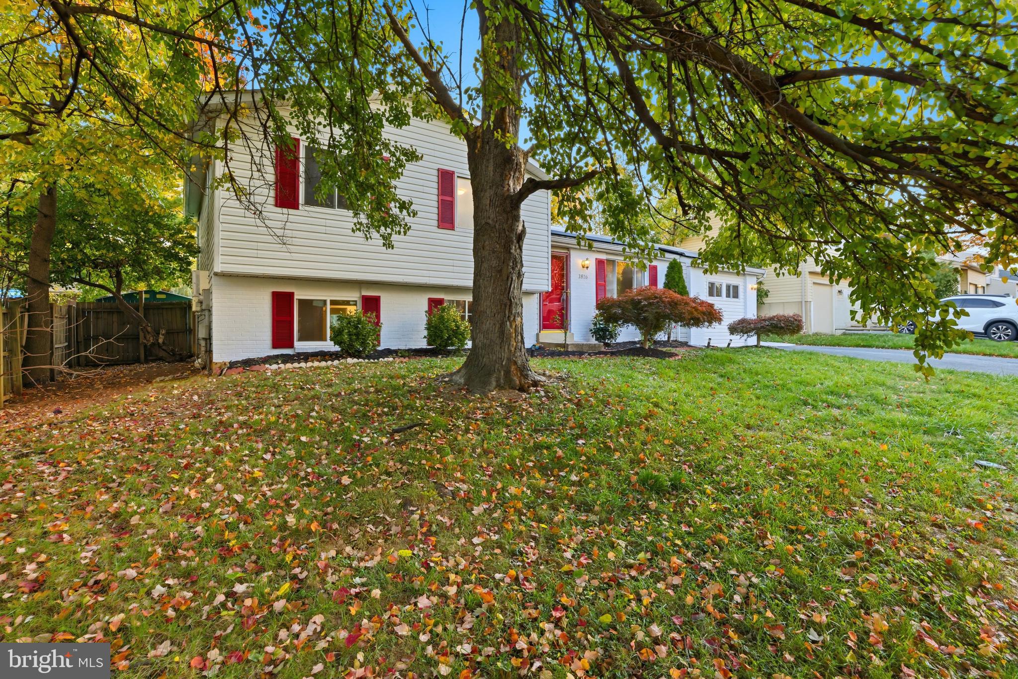 AMBER MEADOWS - Residential