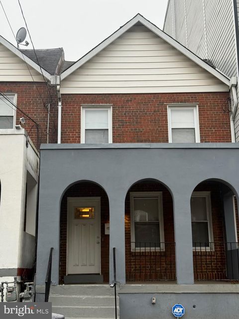 Photo of 913 Evarts Street NE, WASHINGTON, DC 20018 (MLS # DCDC2240010)