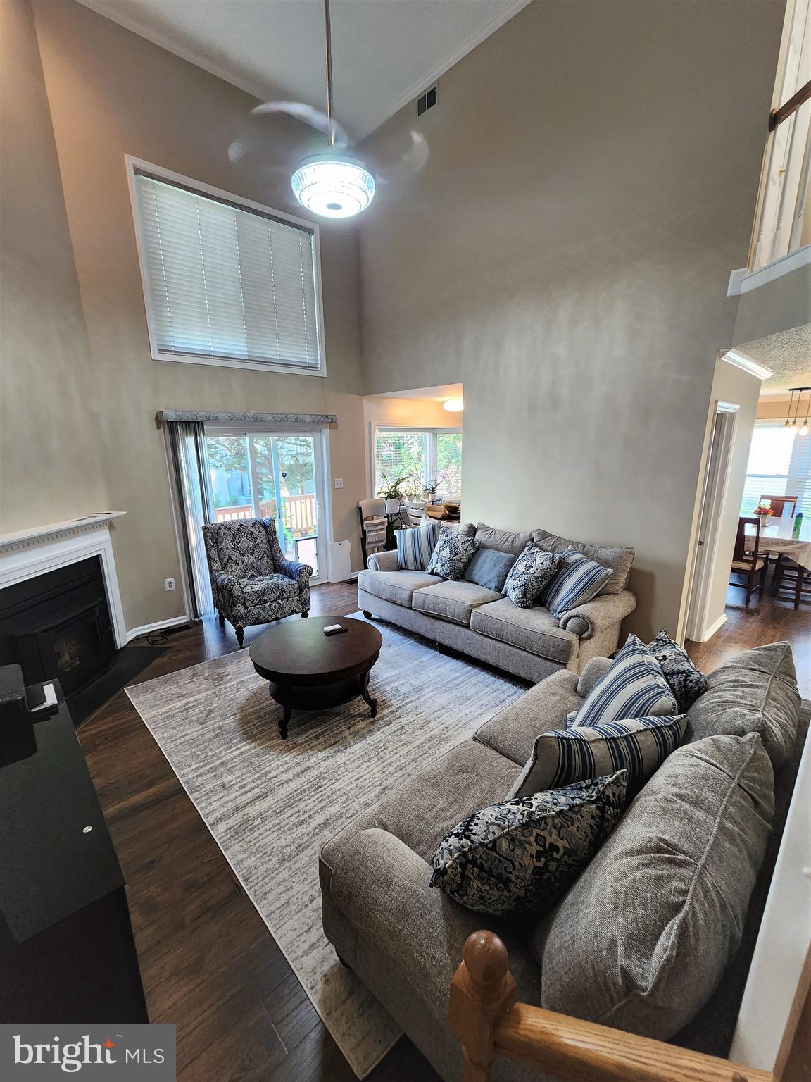 LONGMEAD - Residential Lease