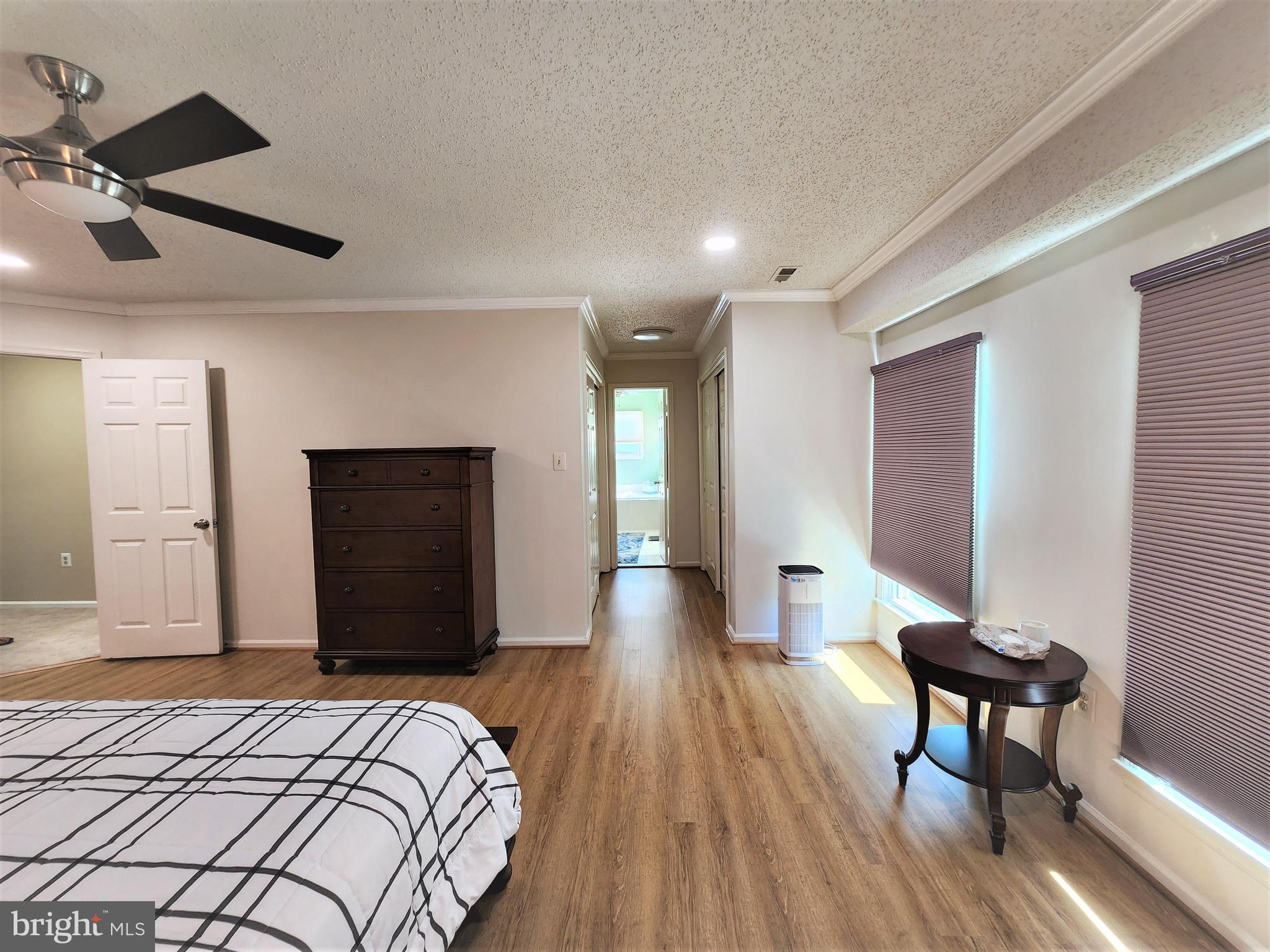 LONGMEAD - Residential Lease