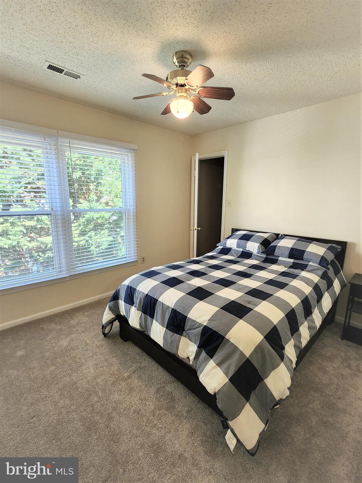 LONGMEAD - Residential Lease