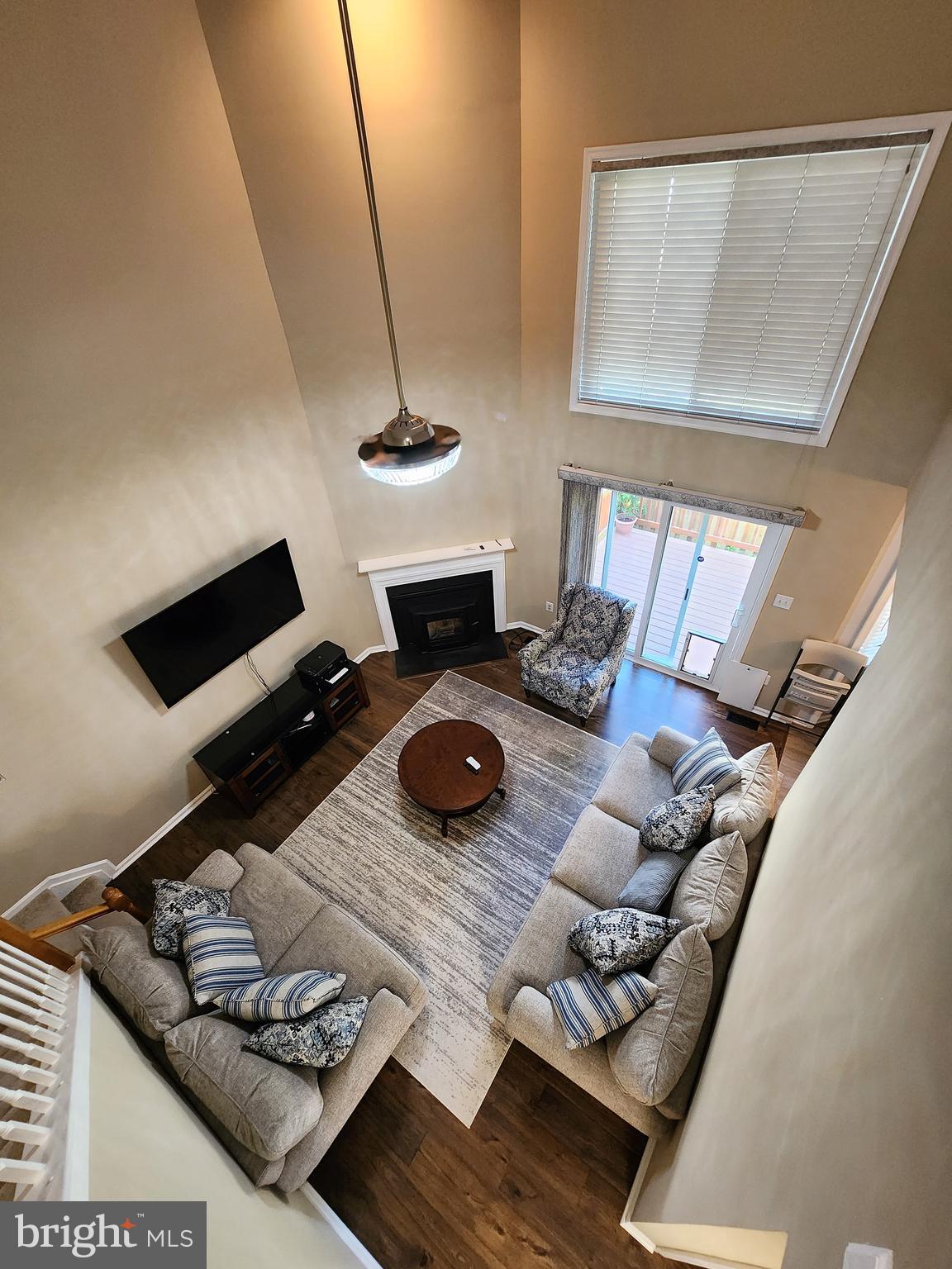 LONGMEAD - Residential Lease