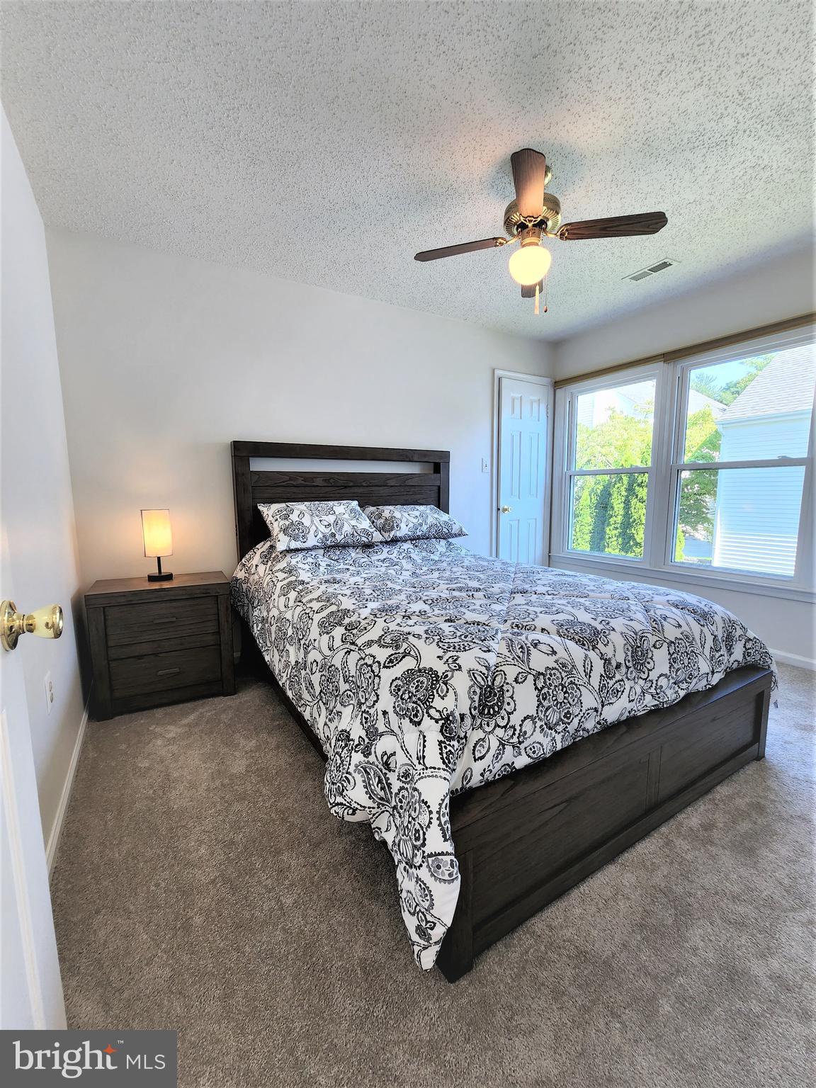 LONGMEAD - Residential Lease