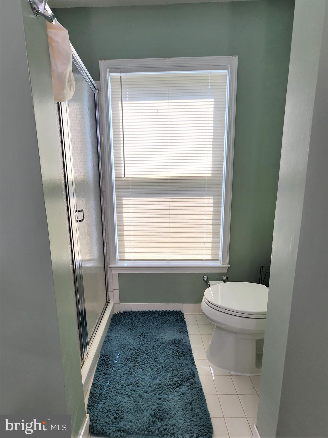 LONGMEAD - Residential Lease