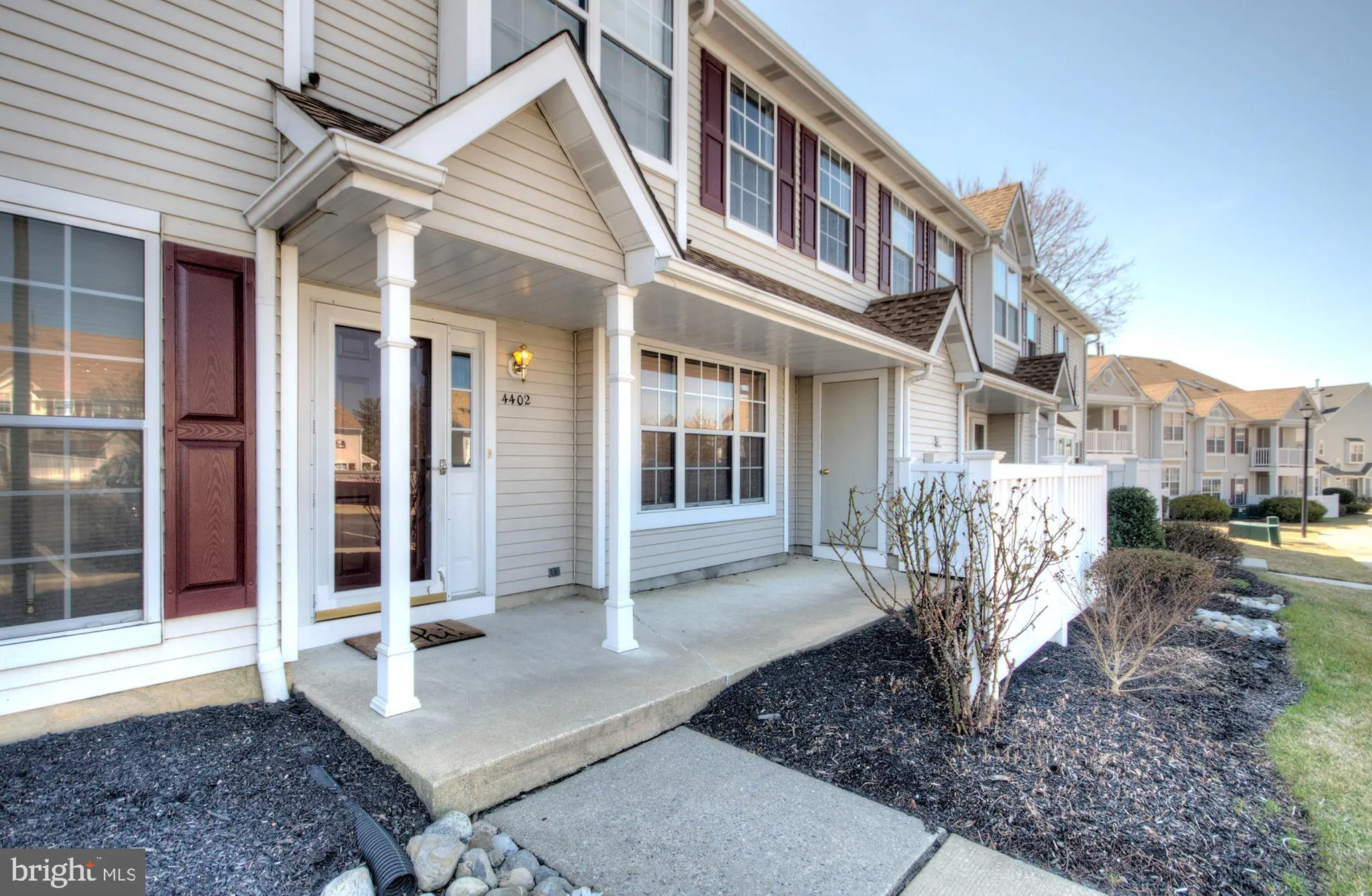 Blackwood, New Jersey 08012, United States, 2 Bedrooms Bedrooms, ,3 BathroomsBathrooms,Residential,Active,87565