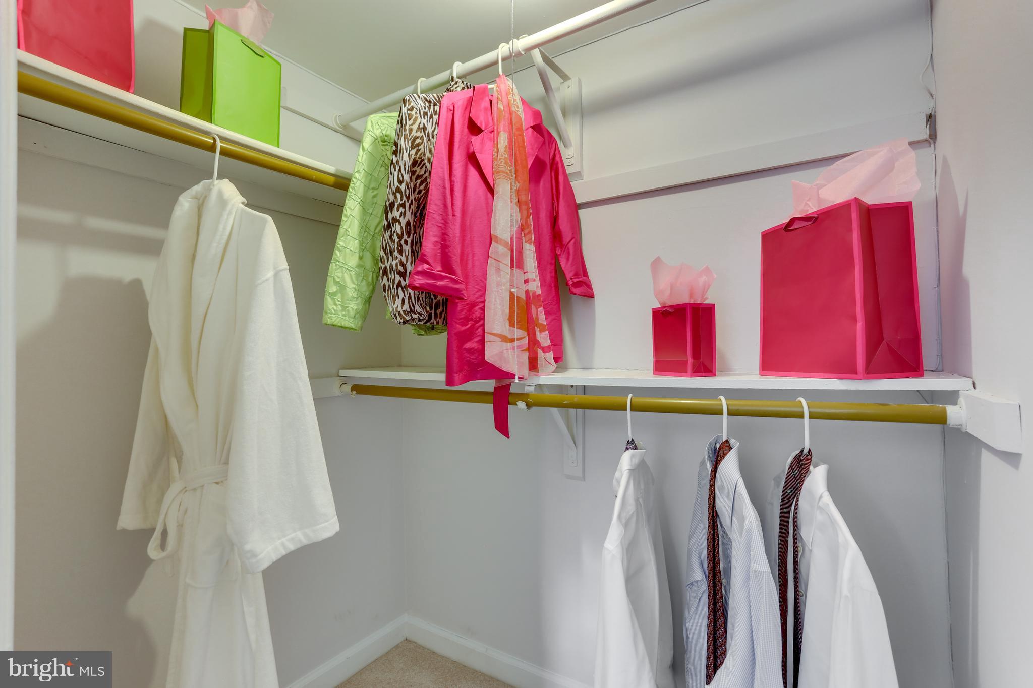 FAIRLINGTON - Residential