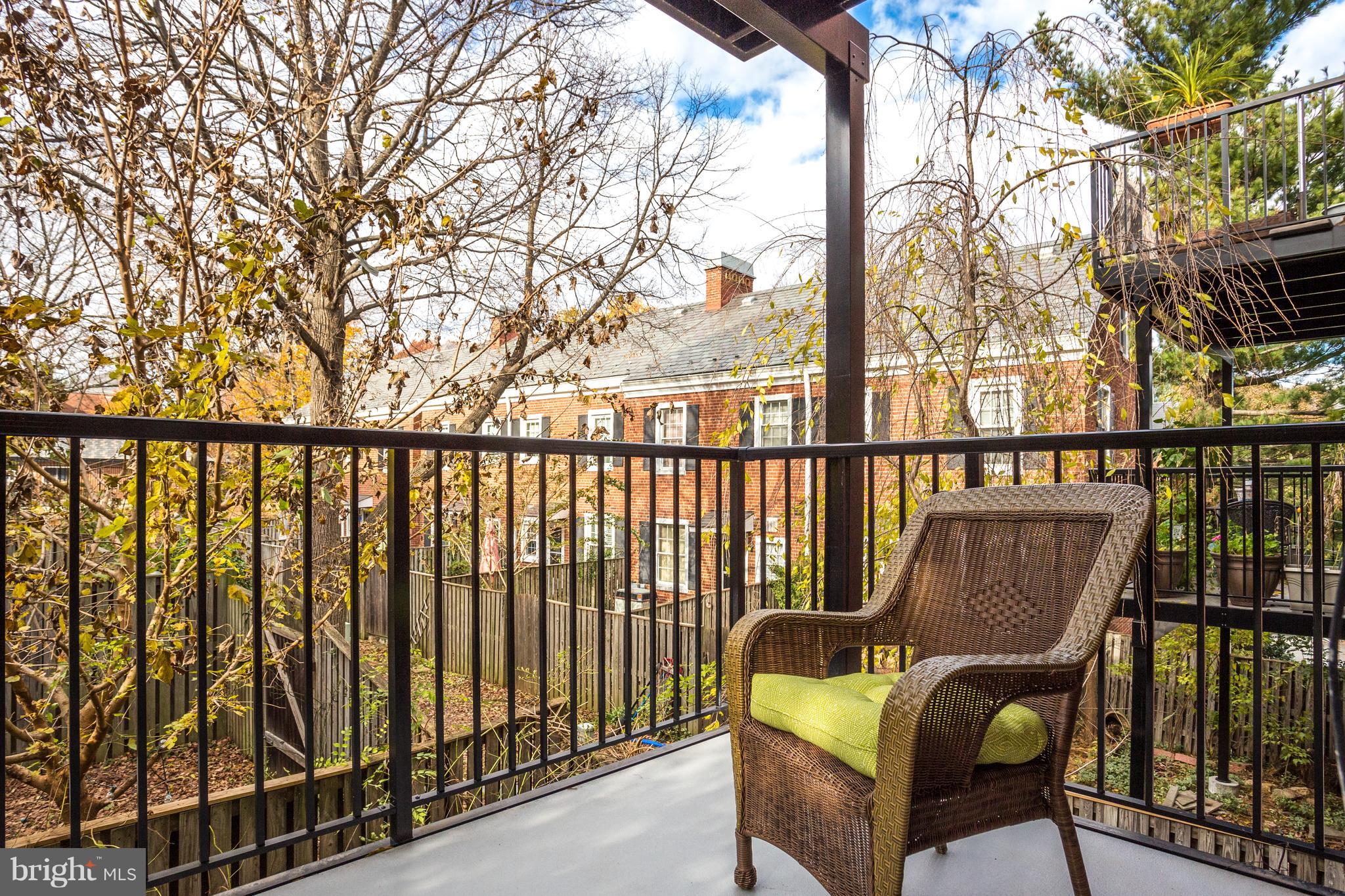 FAIRLINGTON - Residential