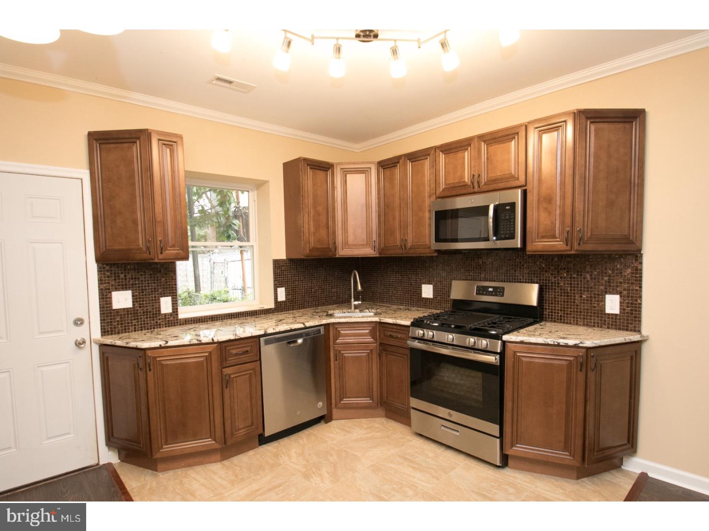 COBBS CREEK - Residential