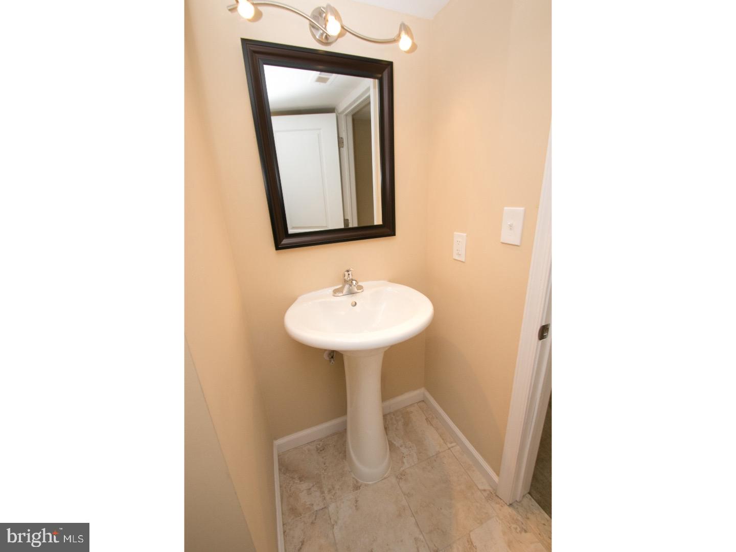 COBBS CREEK - Residential