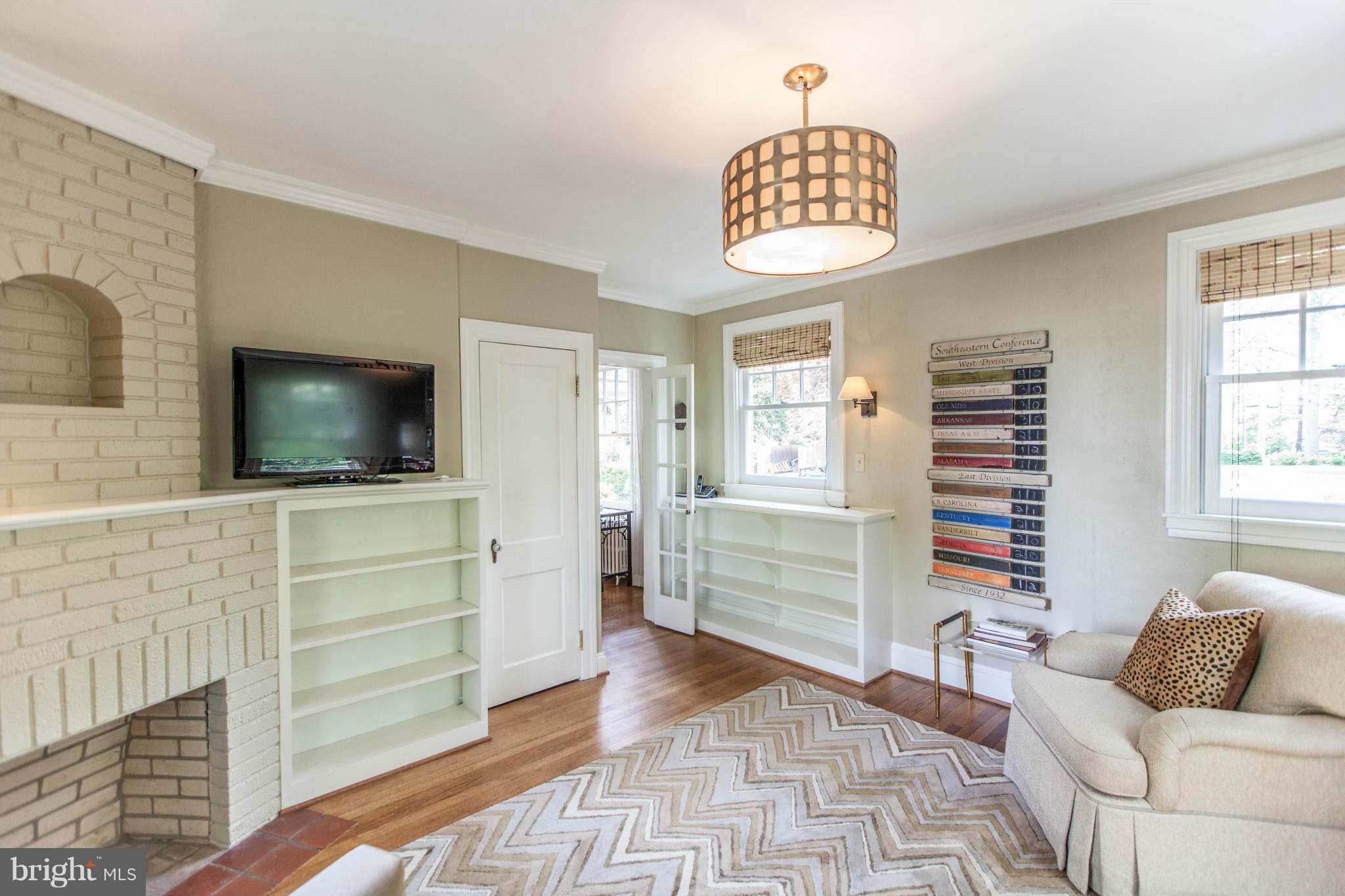 SEVERNA PARK - Residential