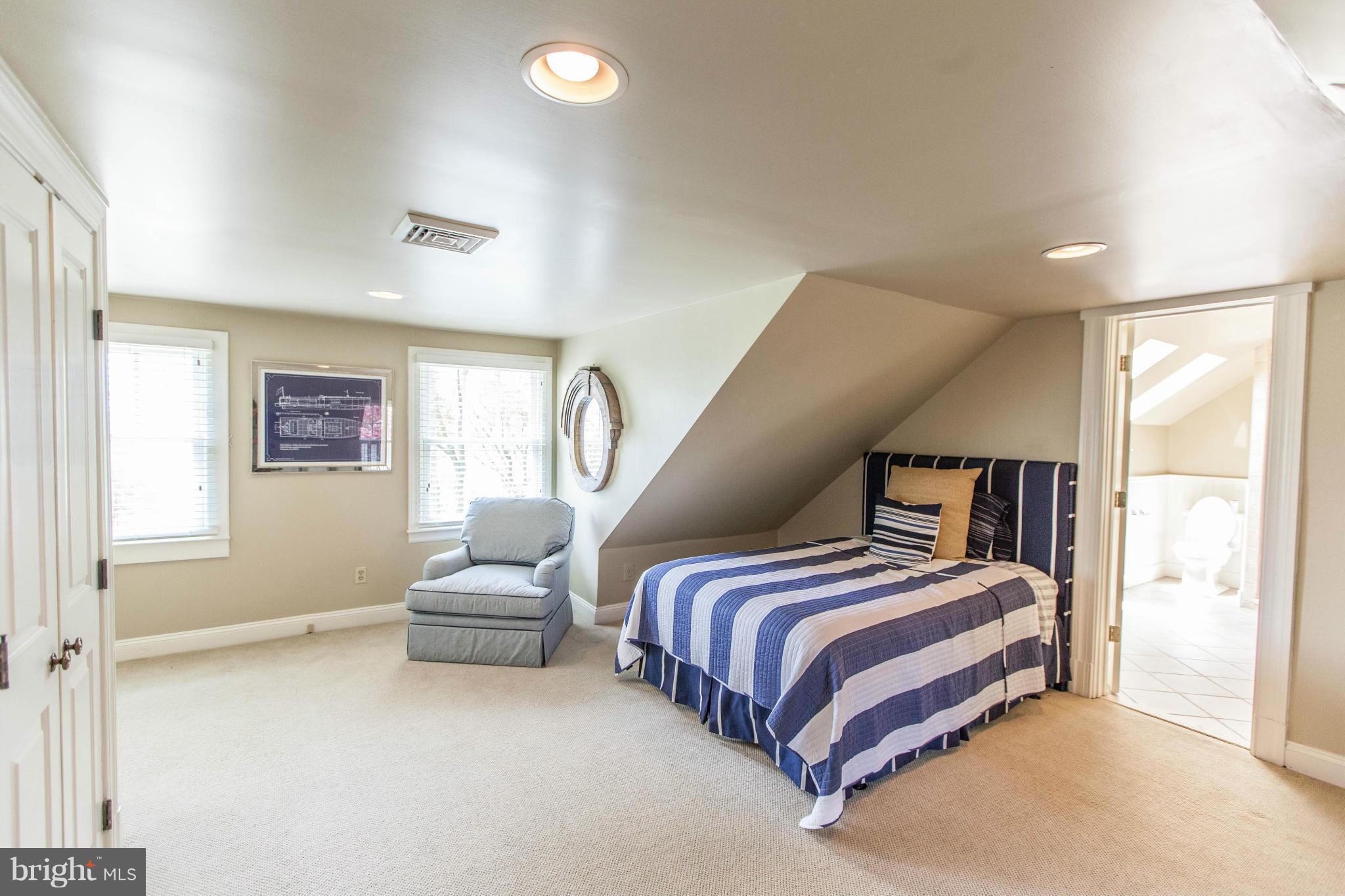 SEVERNA PARK - Residential