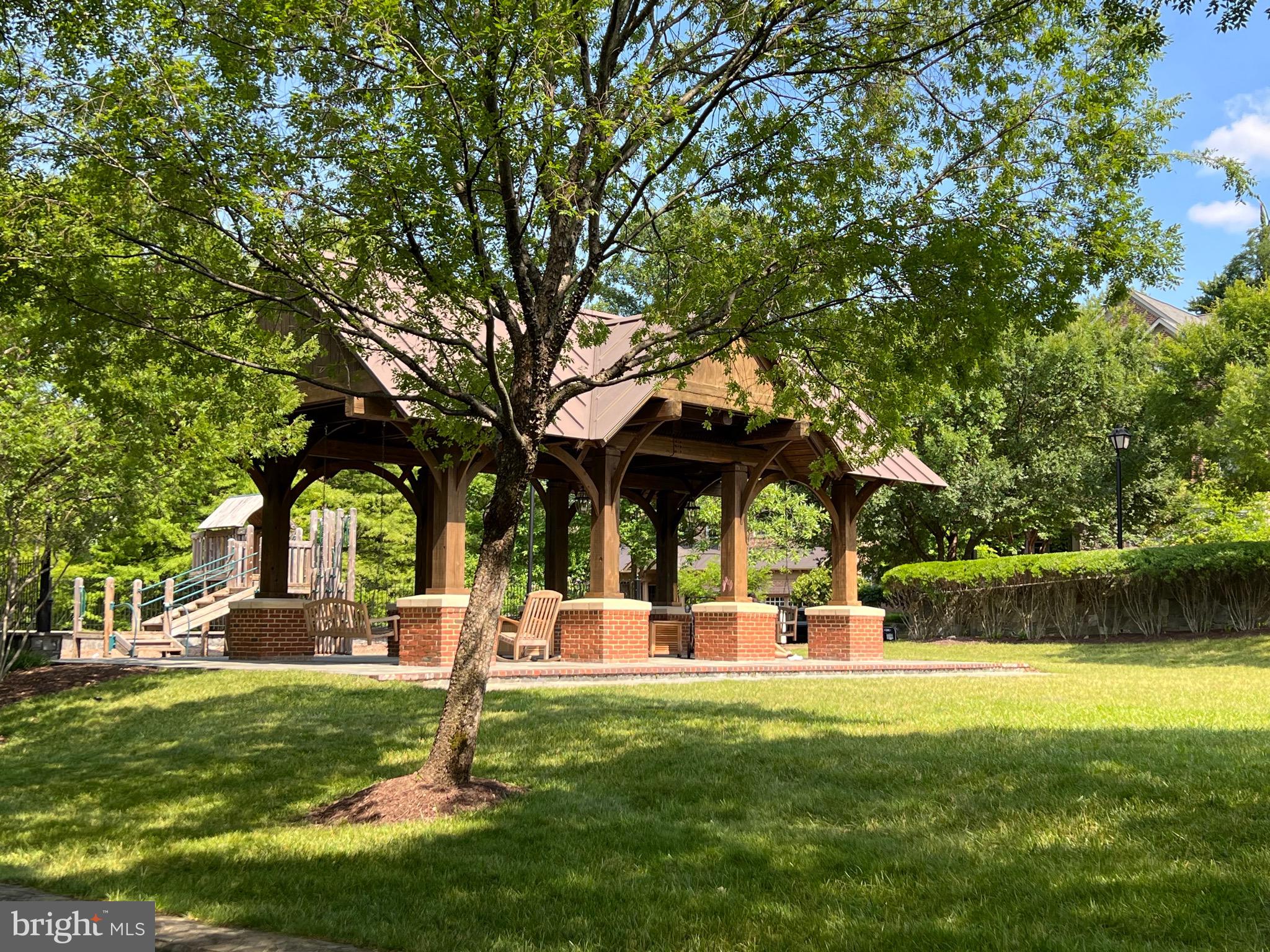 STOCKWELL MANOR - Residential