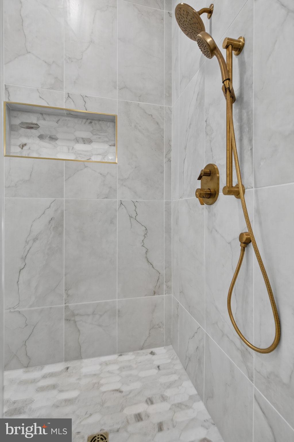 BALDWIN RIDGE - Residential