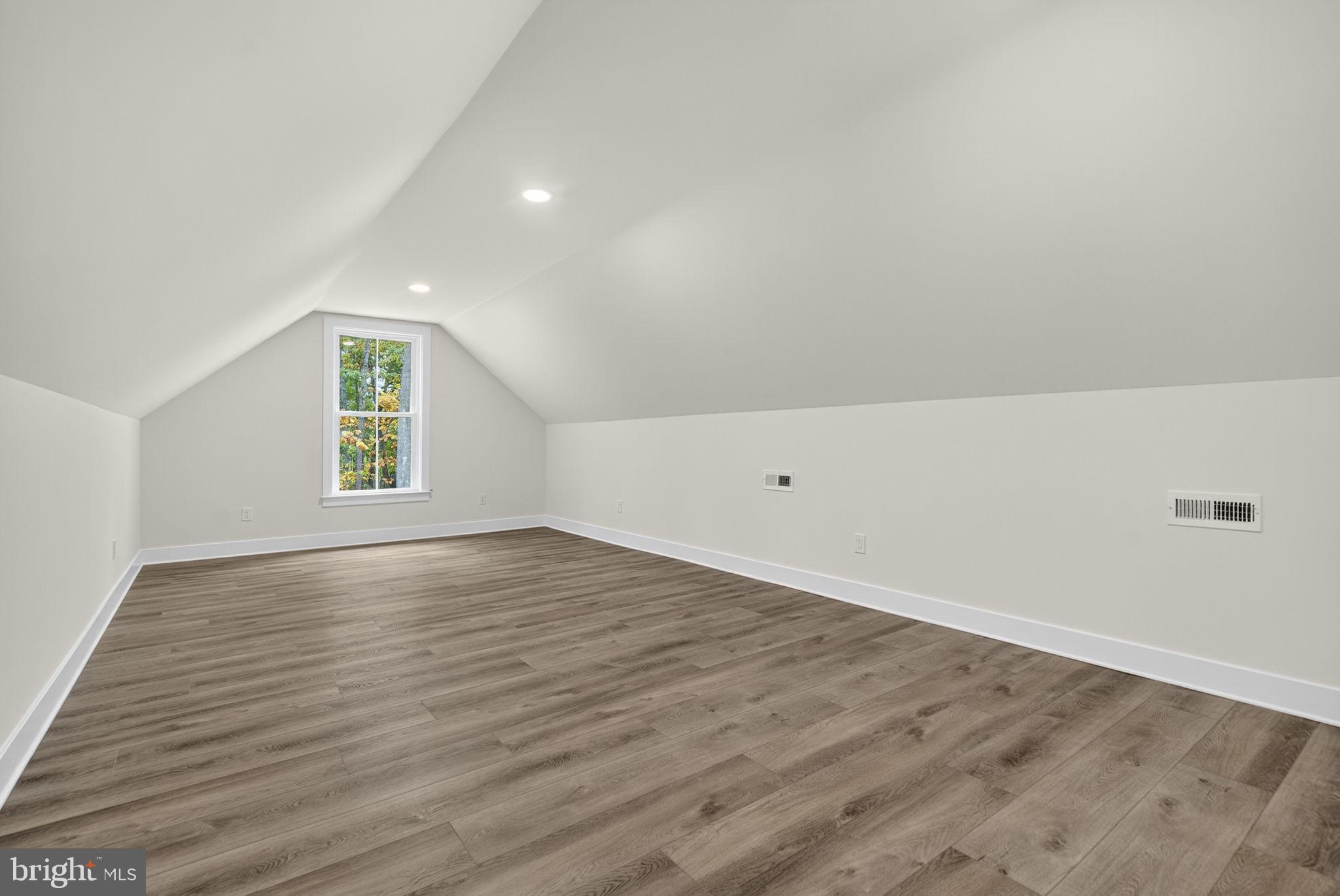 BALDWIN RIDGE - Residential