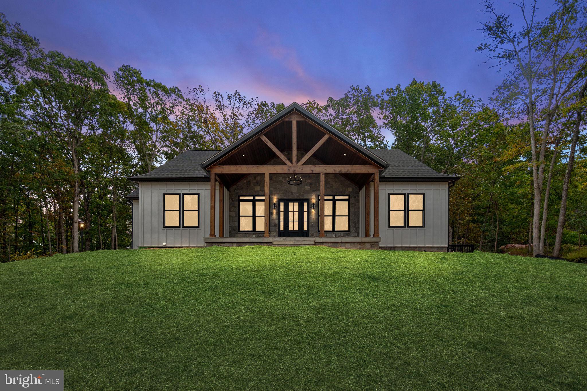 5355 HILLSIDE DR