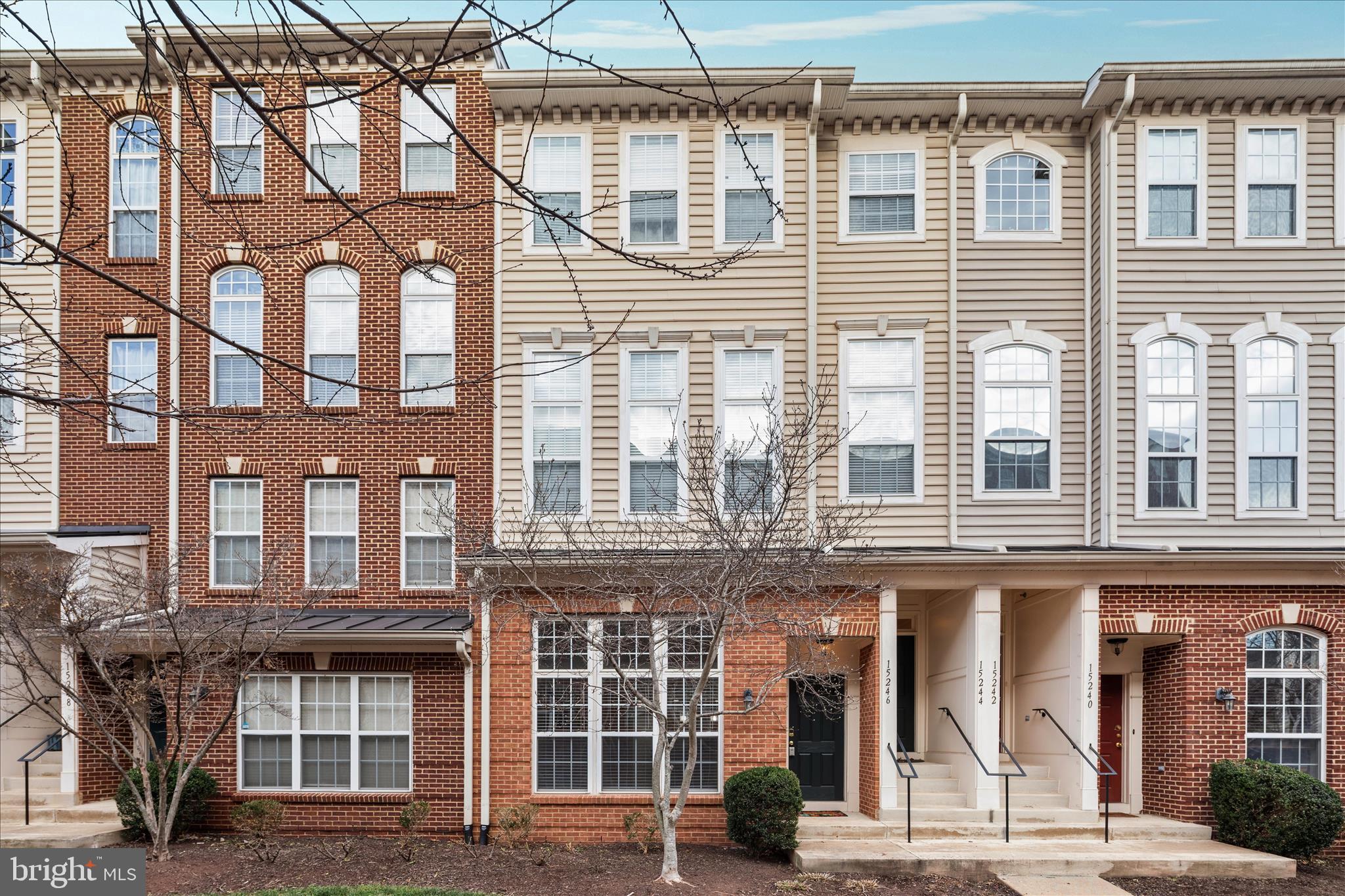 MARKET CENTER CONDOMINIUM - Residential