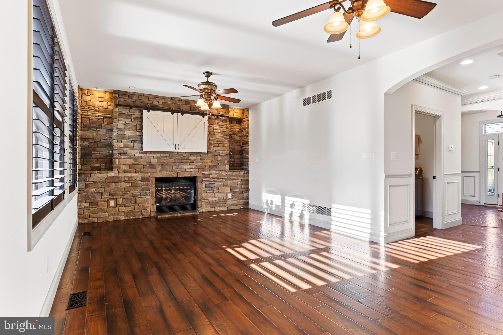 LAURICH RIDGE - Residential