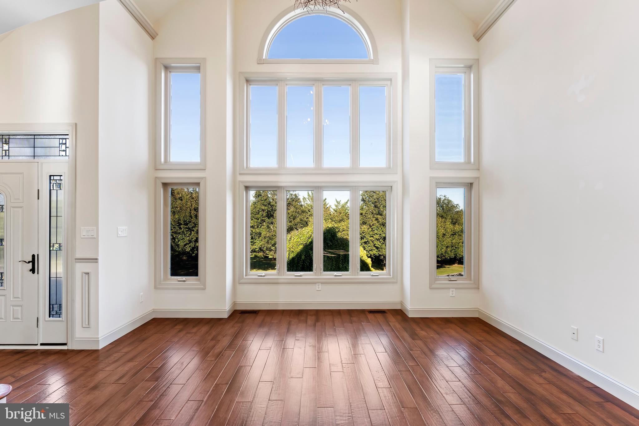 LAURICH RIDGE - Residential