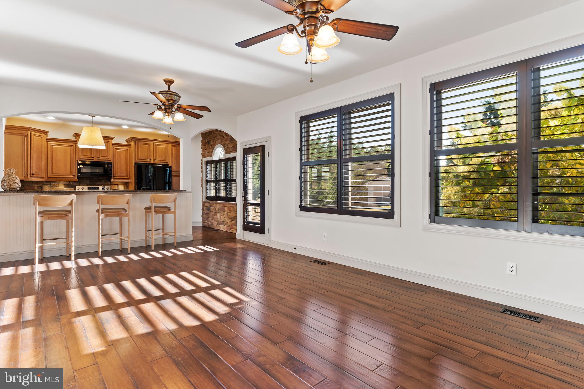 LAURICH RIDGE - Residential