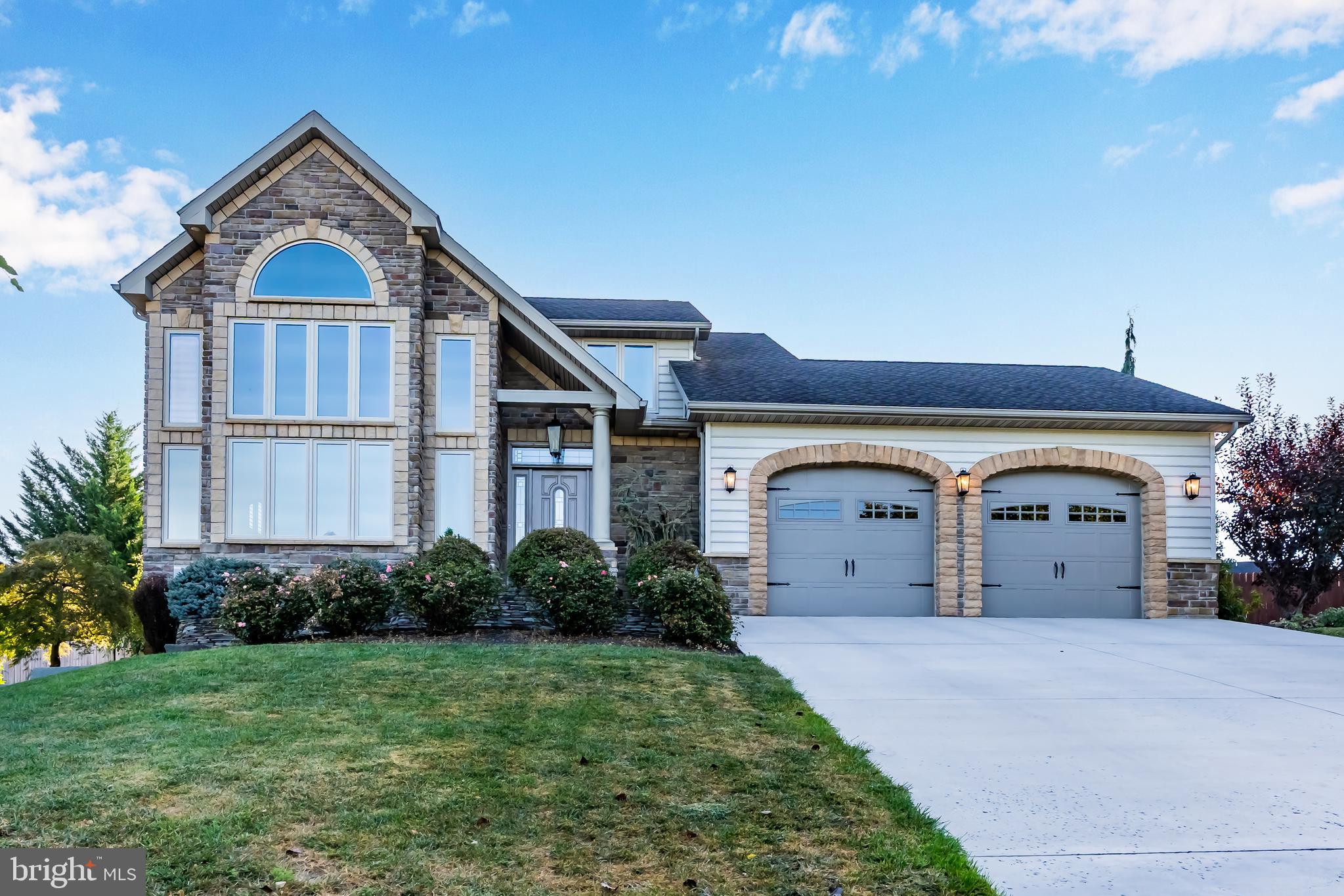 LAURICH RIDGE - Residential