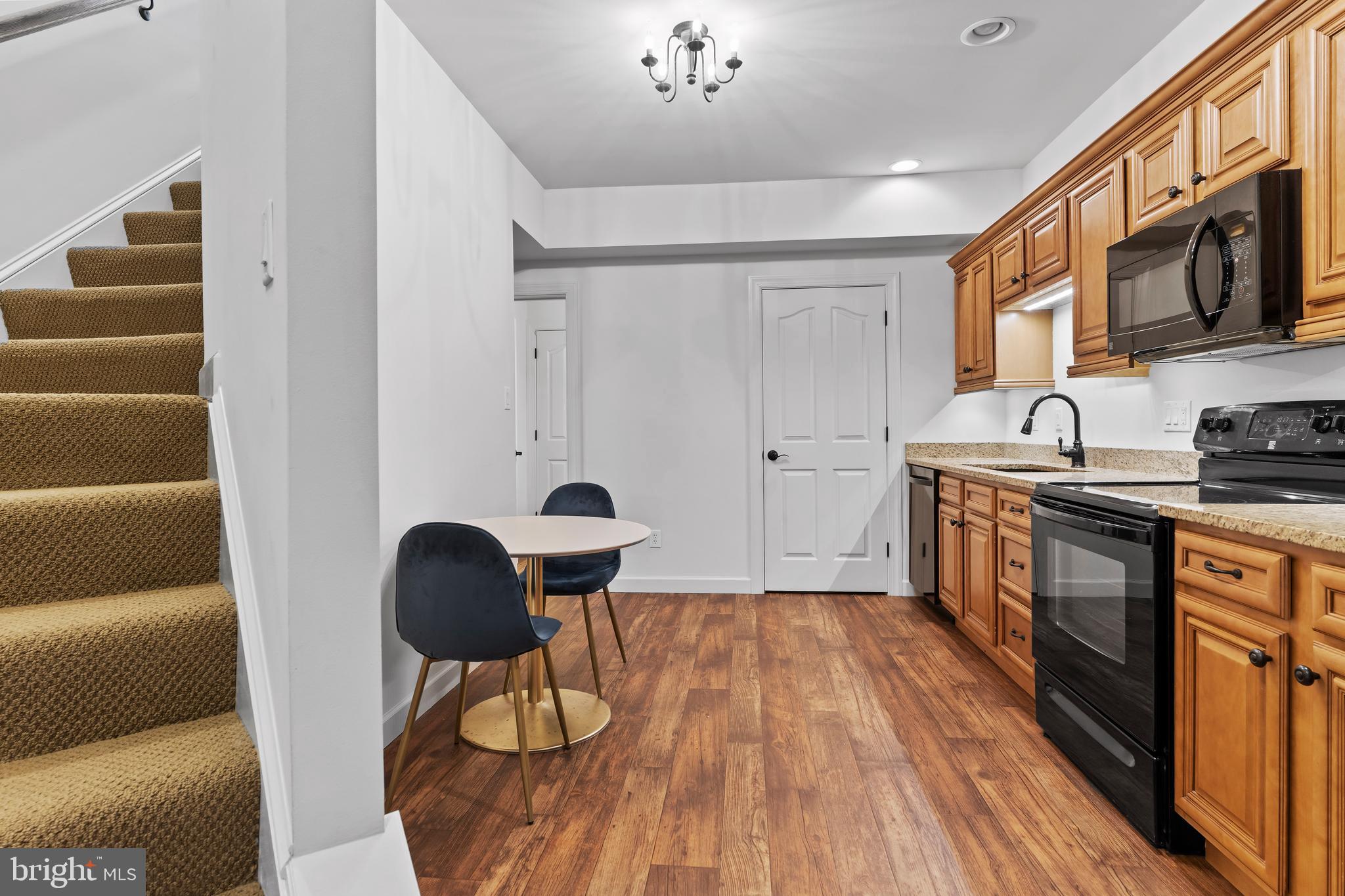 LAURICH RIDGE - Residential