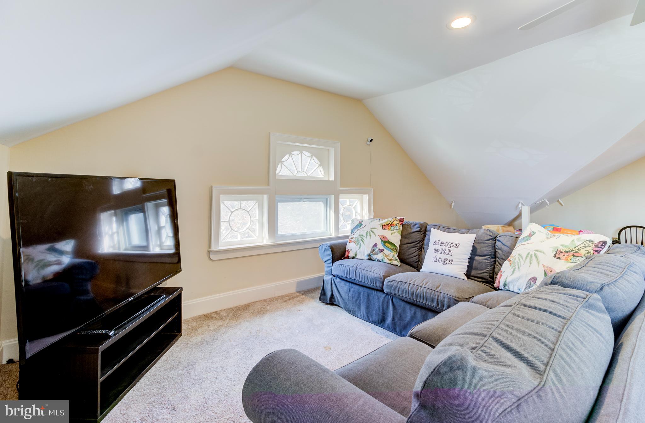 EAST BRADFORD TWP - Residential