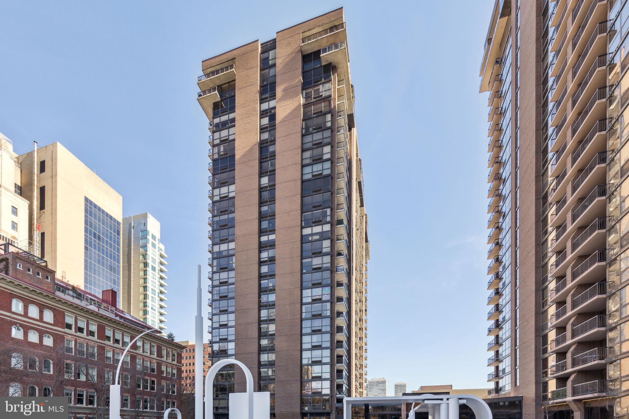 233 S 6TH STREET 1102L