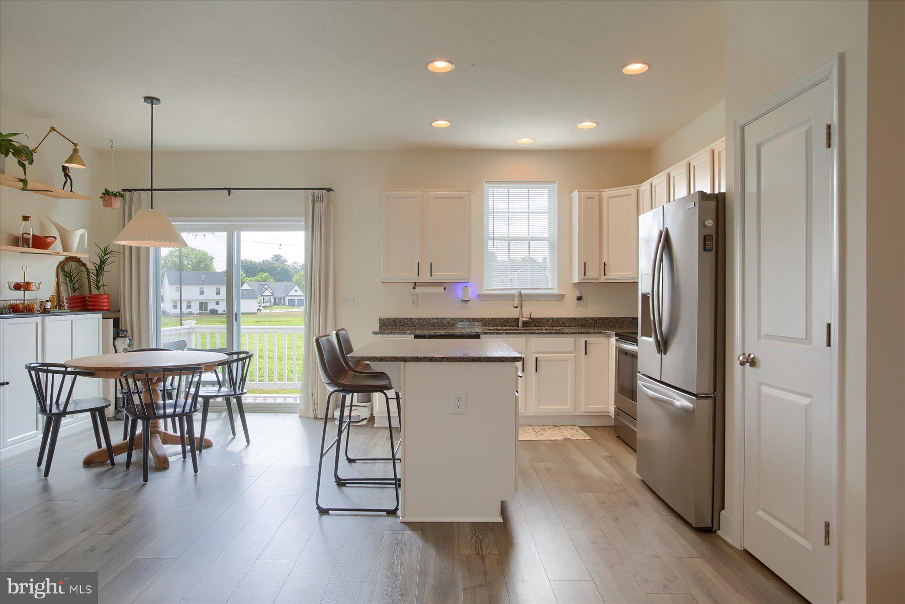 KINGS COURT AT BROWNSTONE - Residential