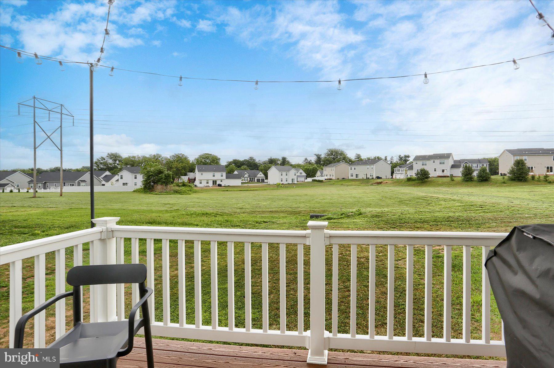 KINGS COURT AT BROWNSTONE - Residential