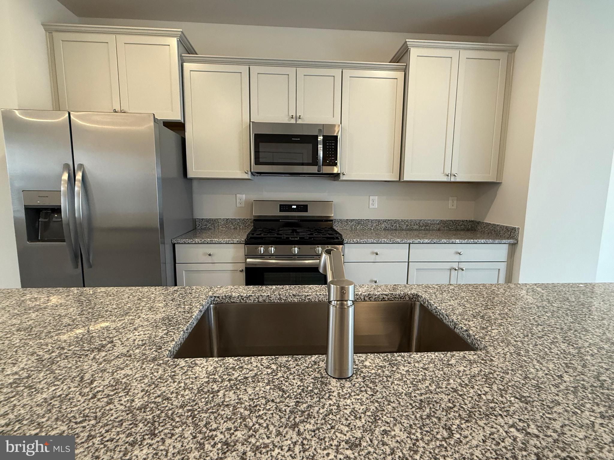 THE GALLERY - Residential Lease