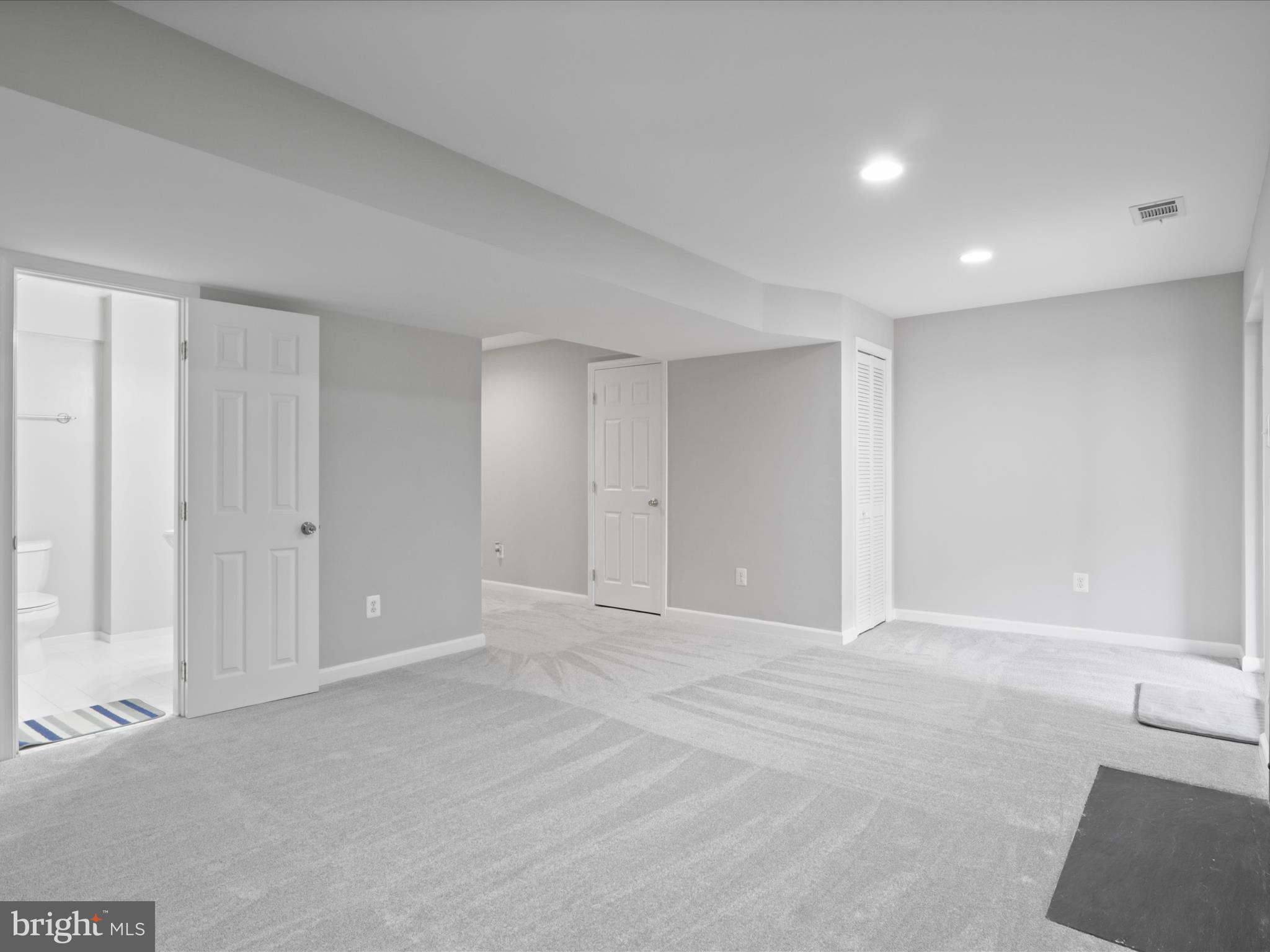 ENGLEWOOD MEWS - Residential