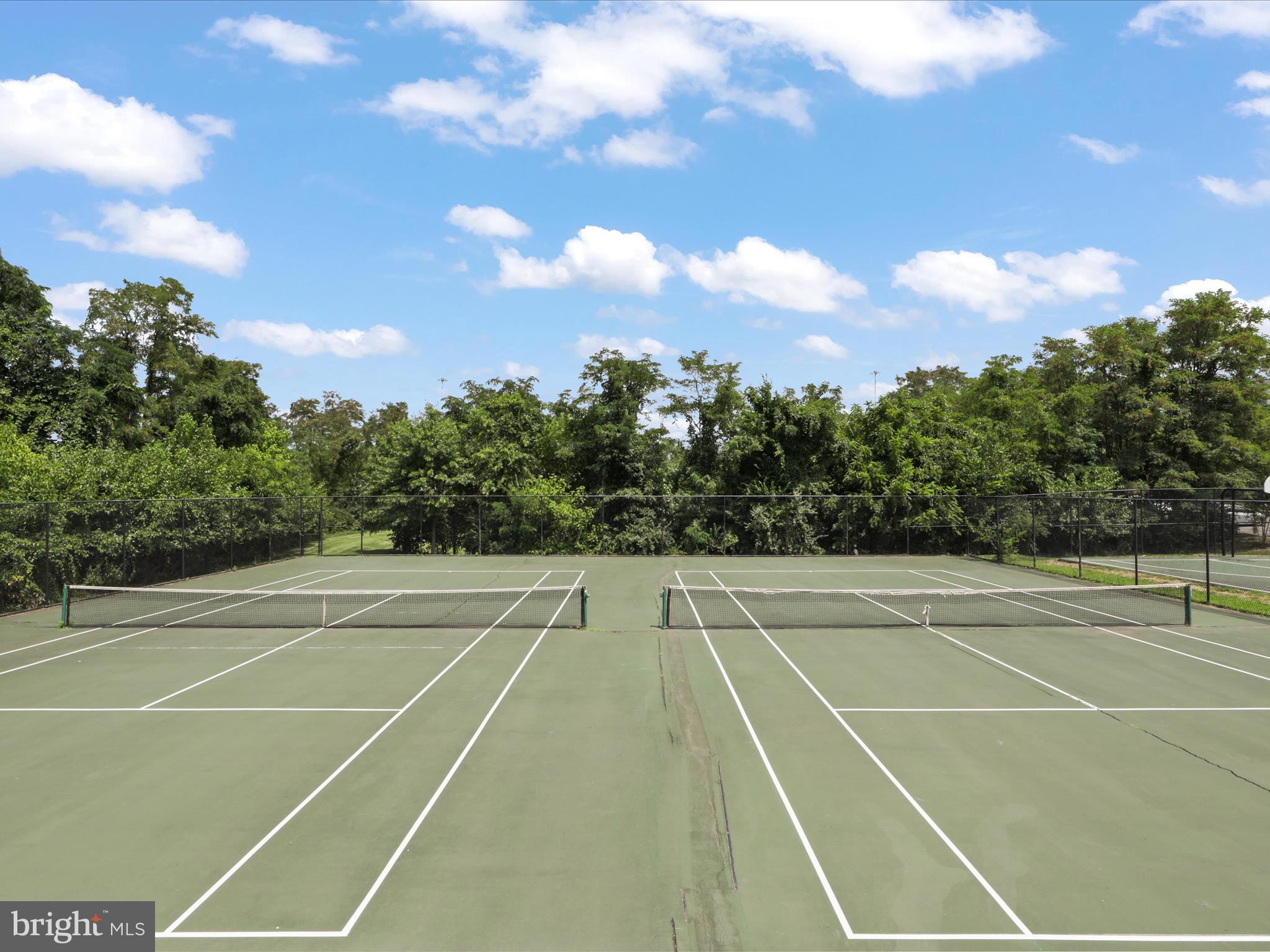 ENGLEWOOD MEWS - Residential