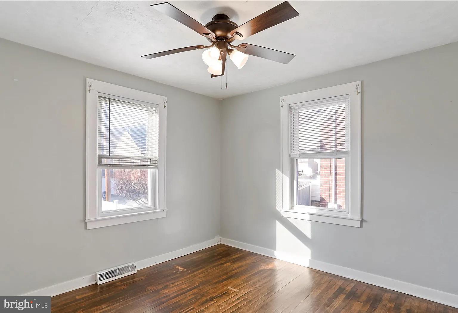 BOWLING GREEN - Residential