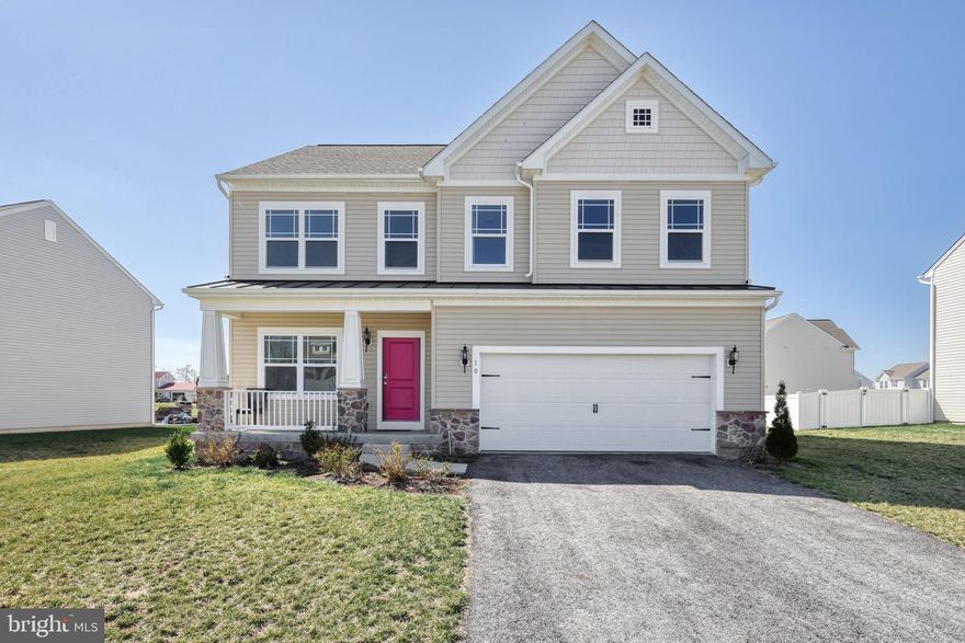 This stunning 4-bedroom, 2.5-bathroom home is a true gem, offering both comfort and convenience. Located just minutes from downtown Carlisle, it provides easy access to shopping, dining, and entertainment. The spacious layout is perfect for families or those needing extra room, while the upgraded features throughout the home give it a modern and luxurious feel. With its prime location close to major highways, commuting is a breeze. Whether you're looking for more space or a beautifully updated home, this property checks all the boxes. Don’t miss out on this incredible opportunity—schedule your showing today!