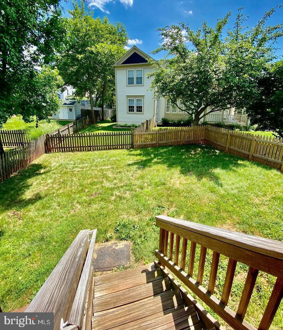 COUNTRYSIDE - Residential Lease