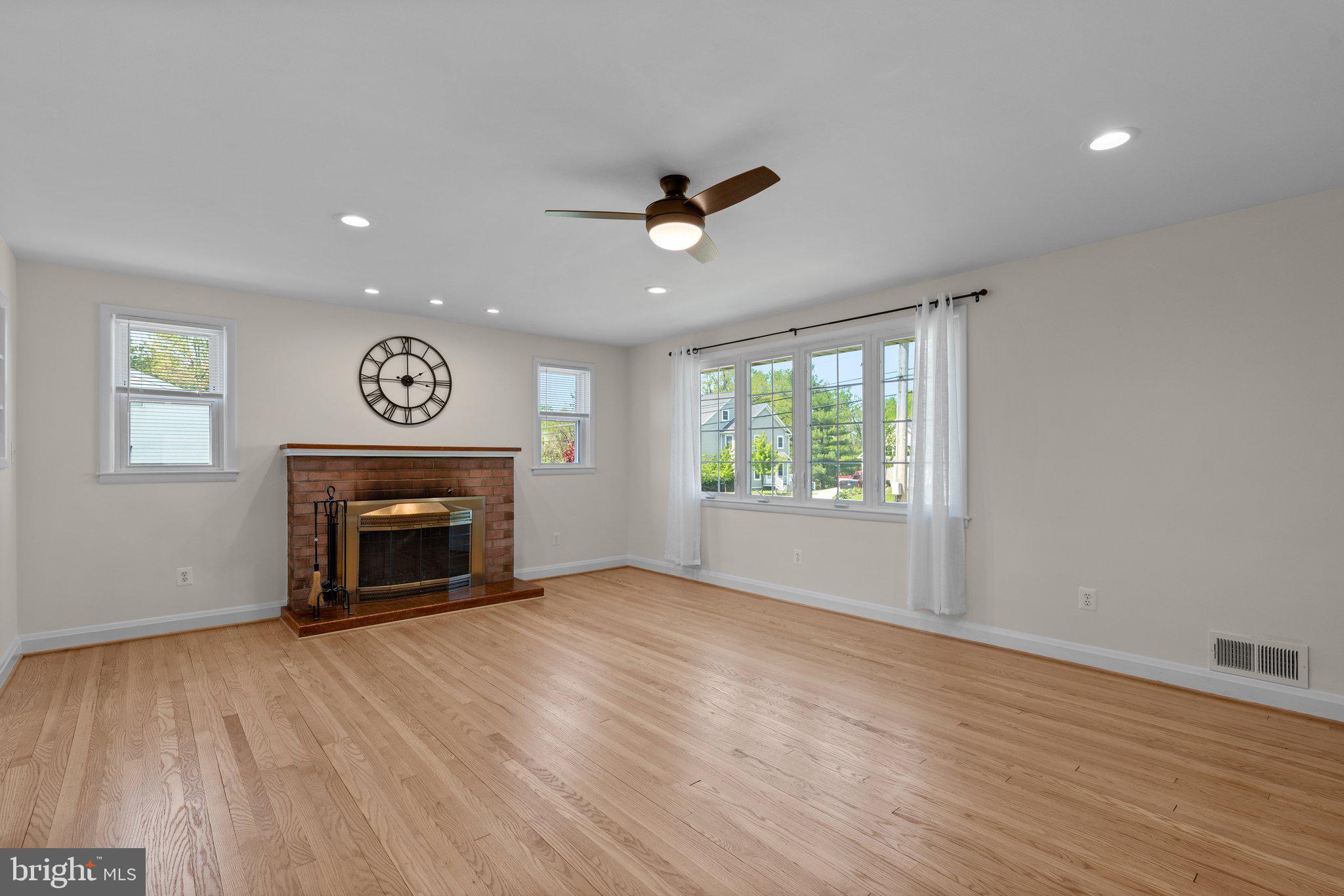 WILTON FARM ACRES - Residential