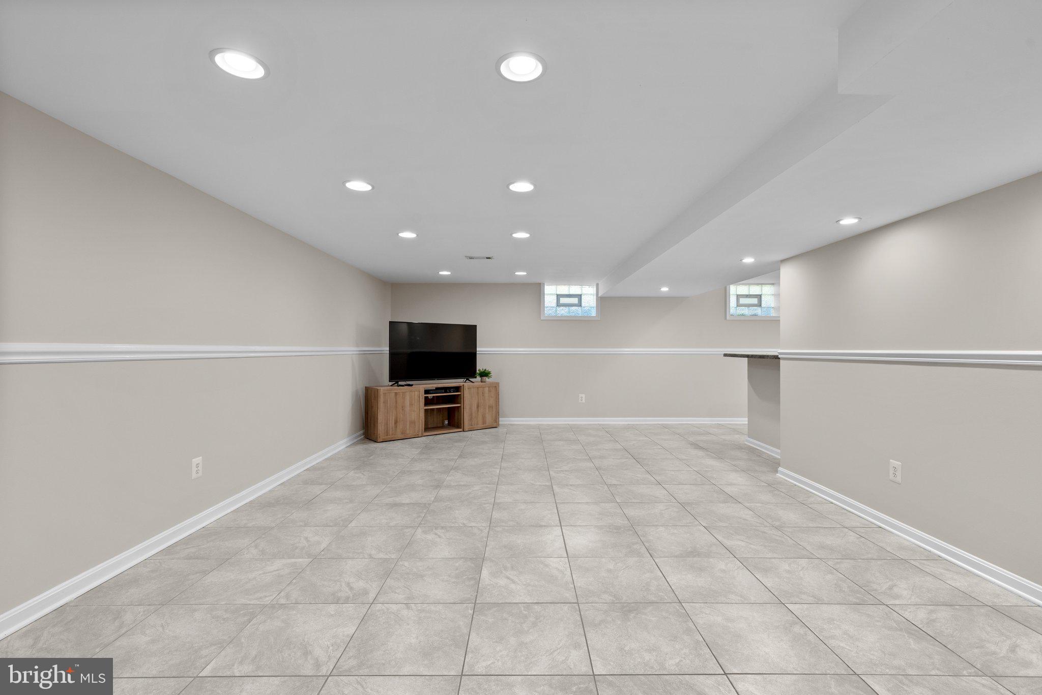 WILTON FARM ACRES - Residential