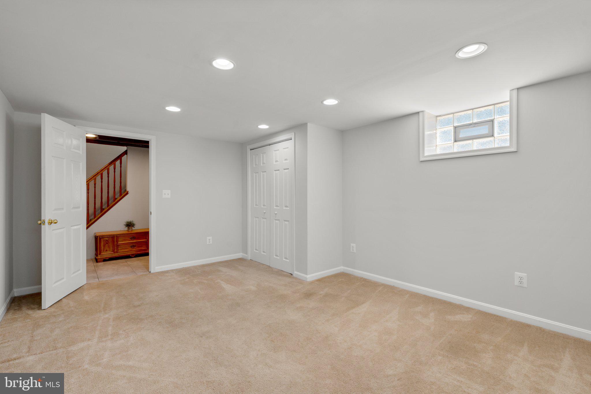 WILTON FARM ACRES - Residential