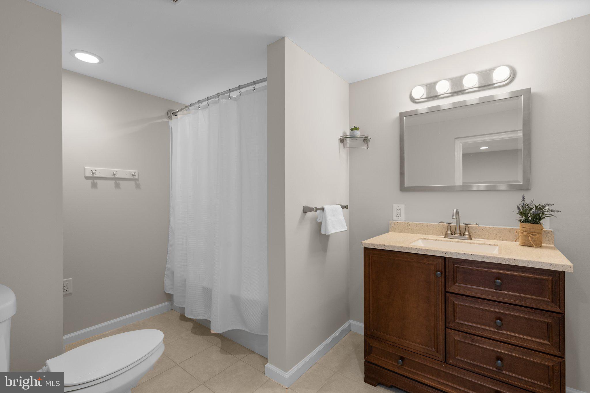 WILTON FARM ACRES - Residential