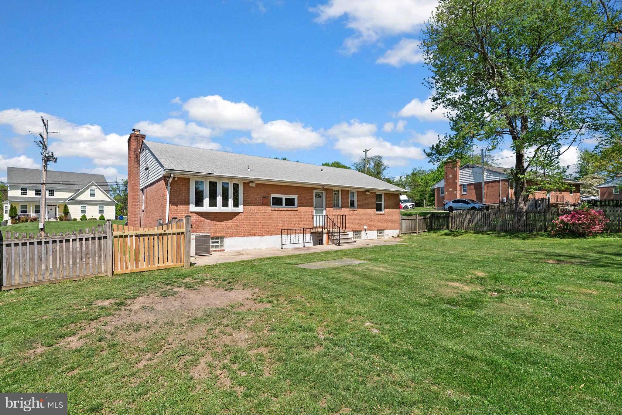 WILTON FARM ACRES - Residential