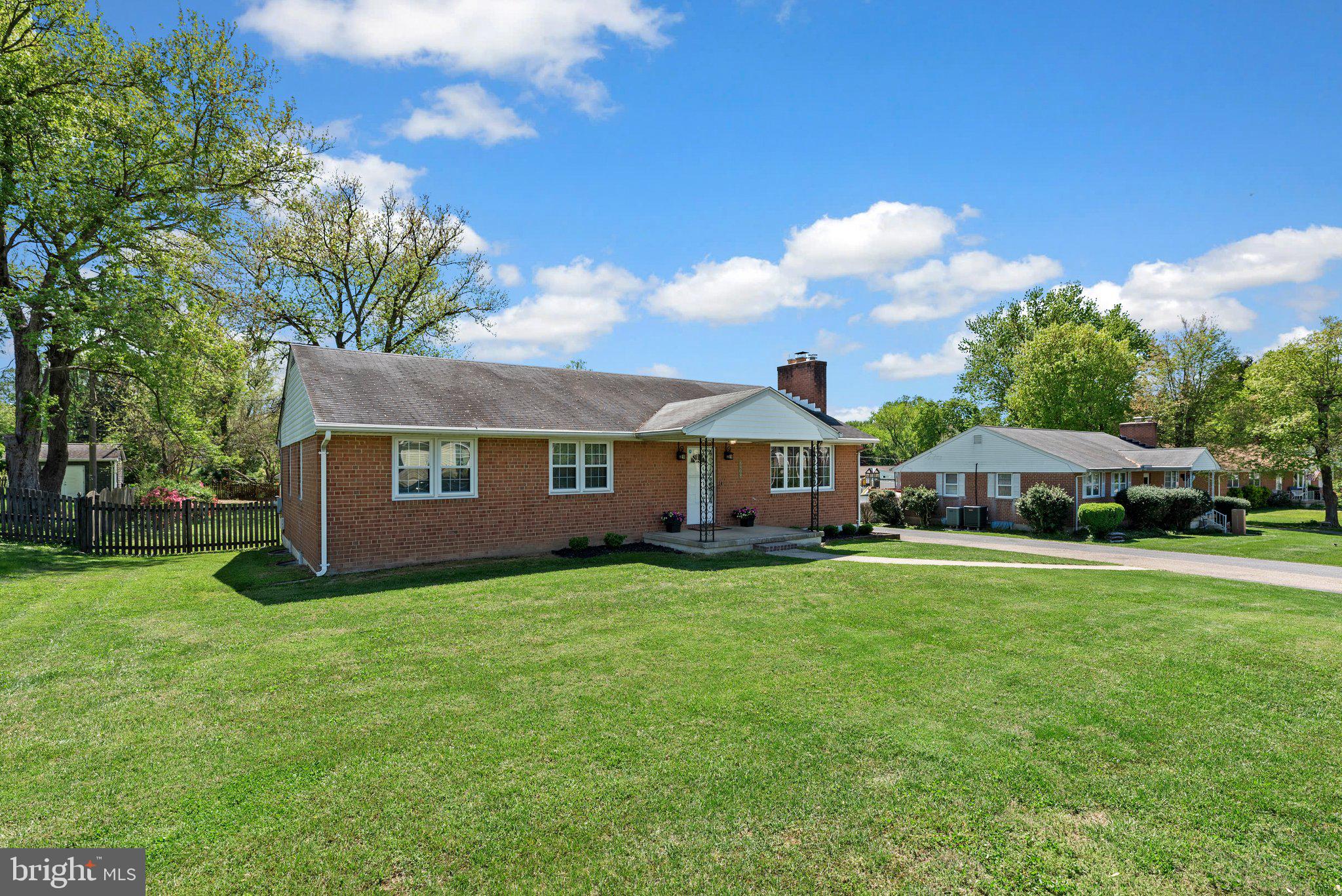 WILTON FARM ACRES - Residential