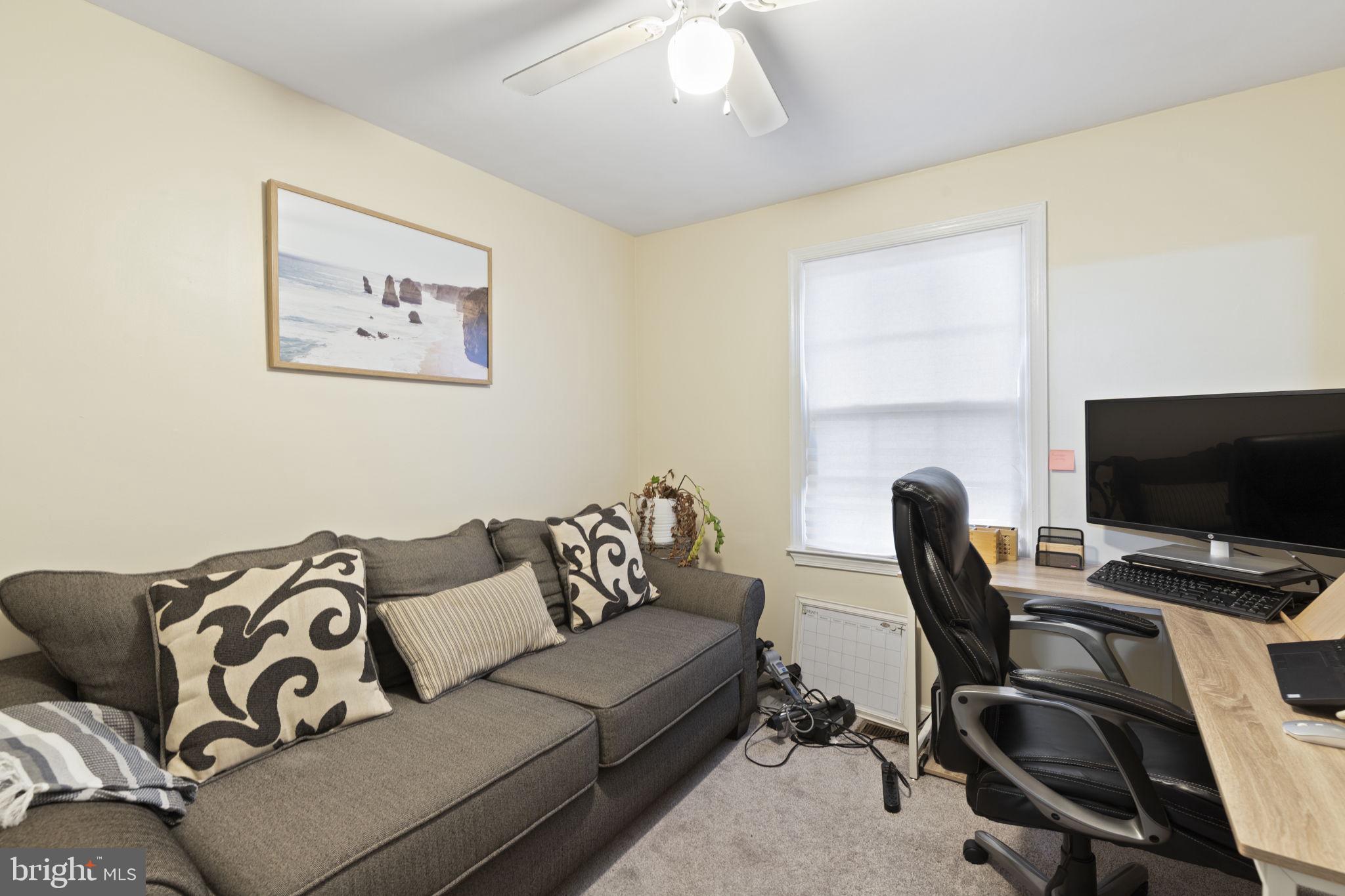 KINGS COURT - Residential